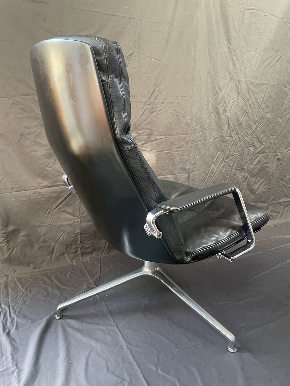 photo for sale Fabricus And Kastholm Fk86 Shell Lounge Chair For Walter Knoll 1960s