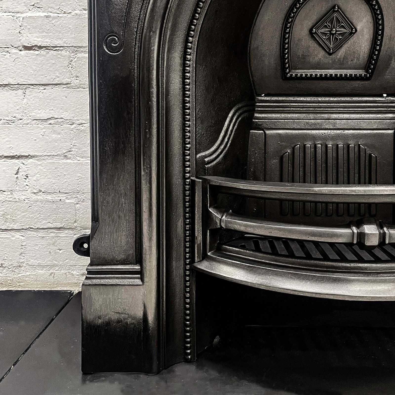 Reclaimed Victorian Cast Iron Arched Combination Fireplace photo 850.0
