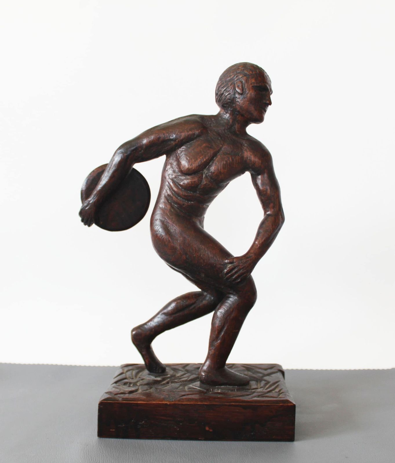 Vintage Carved Wood Sculpture Artist Interpretation Myron Discobole, Disc Thrower, Athlete Athletic Sport, Art Sculpture, Hand Made, Olympic