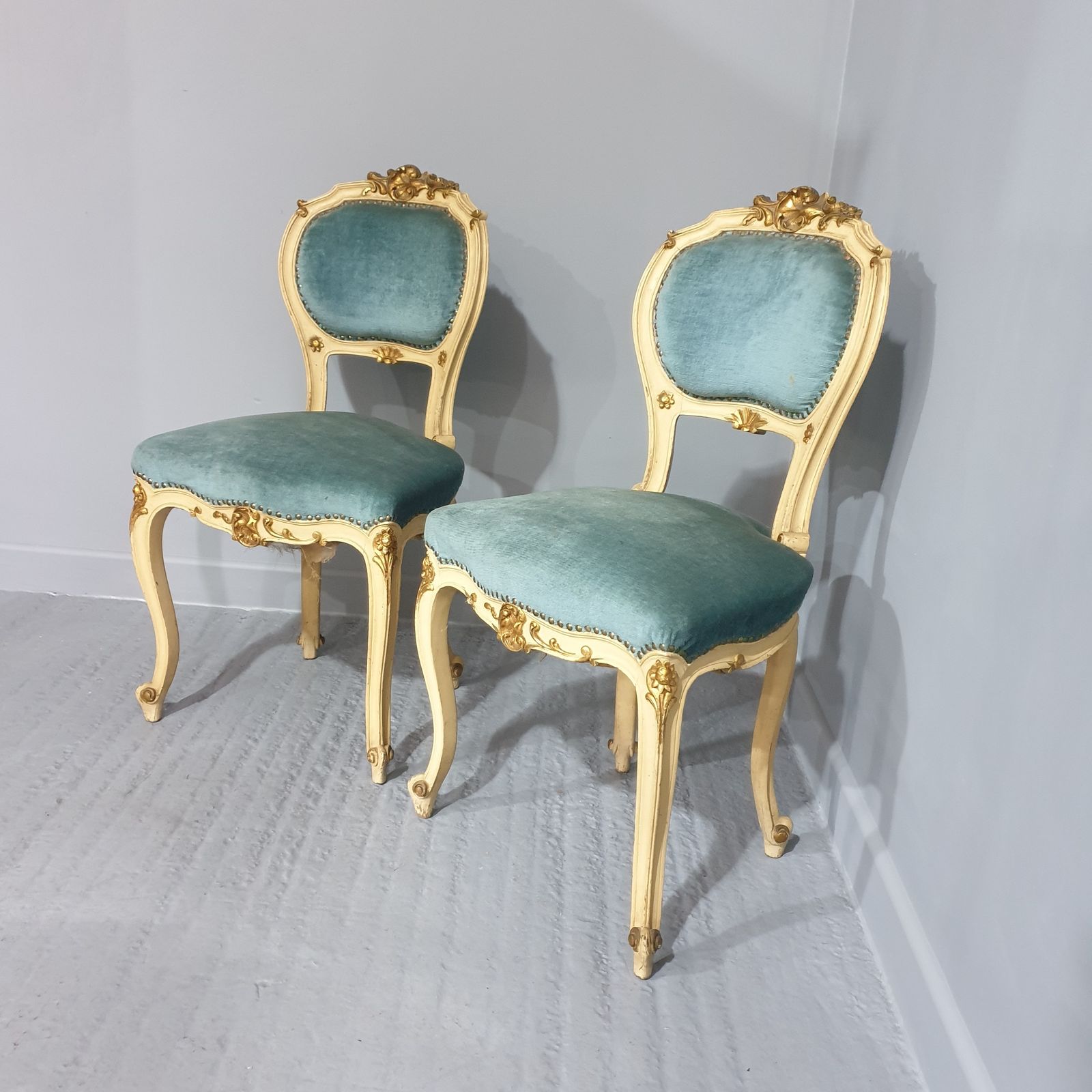 Super Pair French Painted Boudoir Chairs photo vinterior
