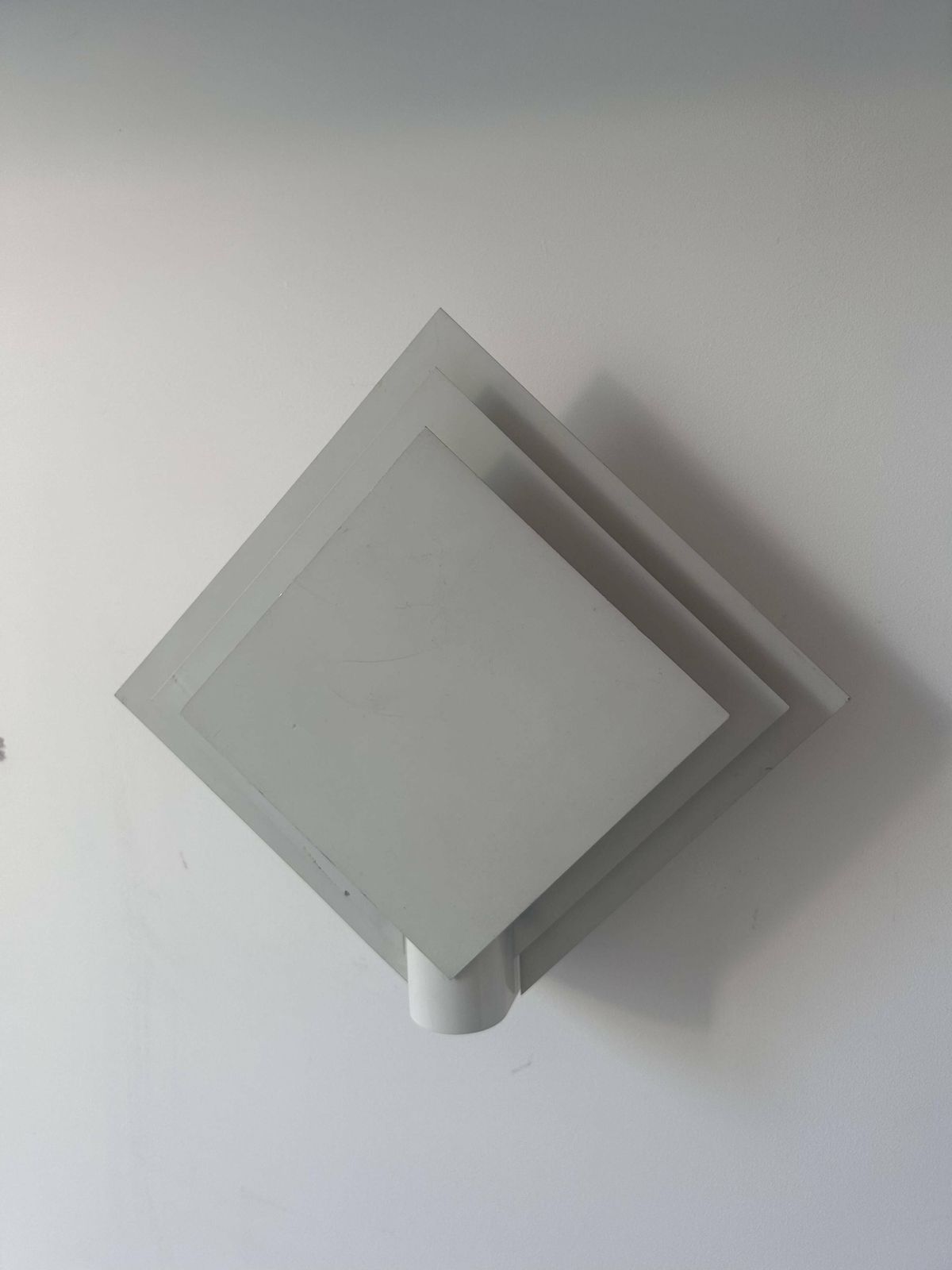photo vinterior Pair Of Vintage Wall Lights, White Lacquered Metal, Netherlands 1970s