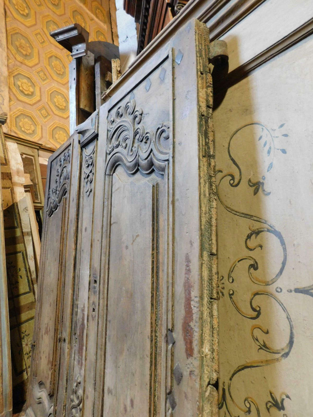 photo furniture Entrance Door, Double Hinged Doorway With Wavy Carved Panels, Oak, France