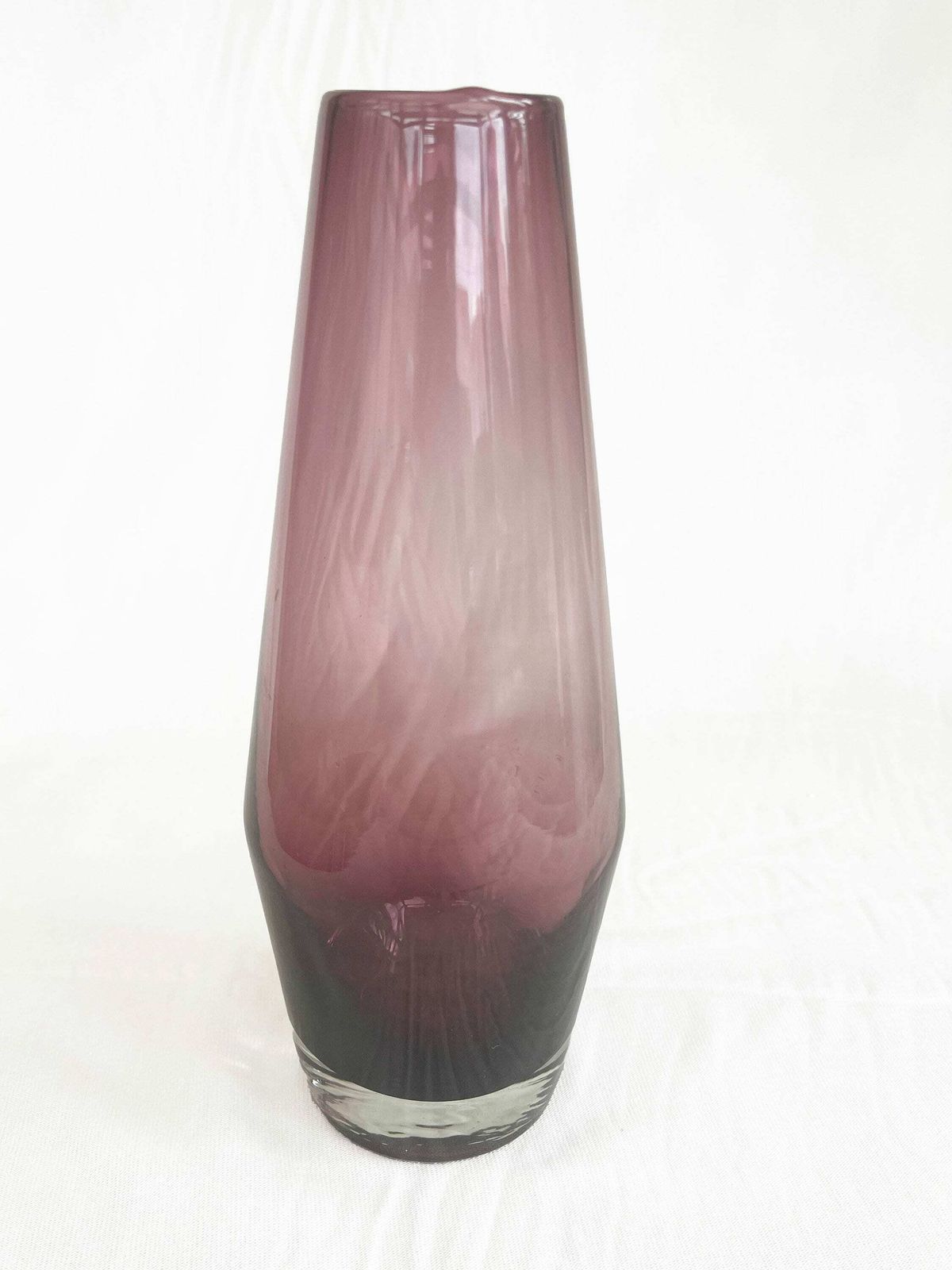 Midcentury Purple Glass Vase By Tamara Aladin For Riihimaen Riihimaen Lasi photo furniture