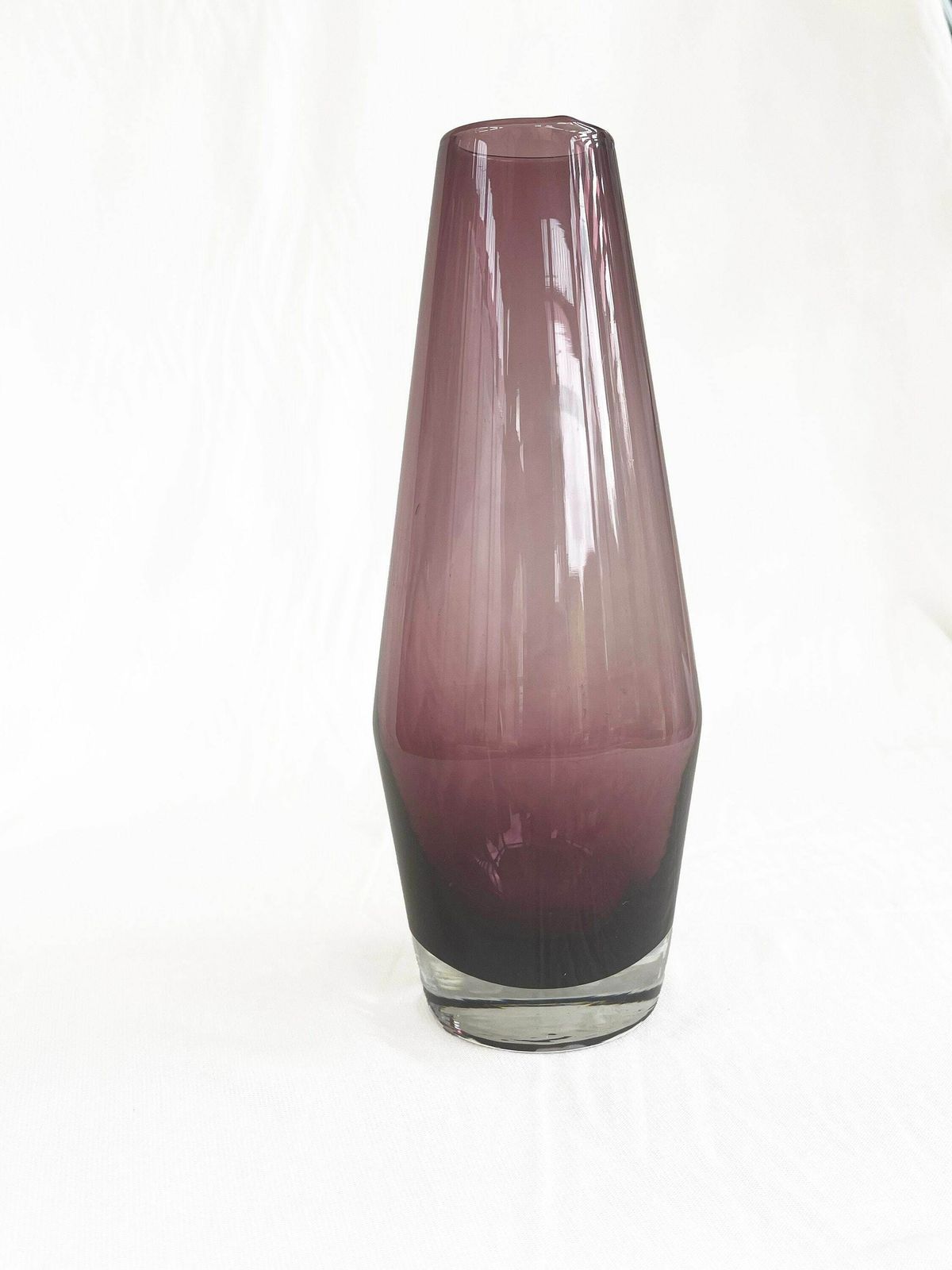 Midcentury Purple Glass Vase By Tamara Aladin For Riihimaen Riihimaen Lasi photo Home Decor