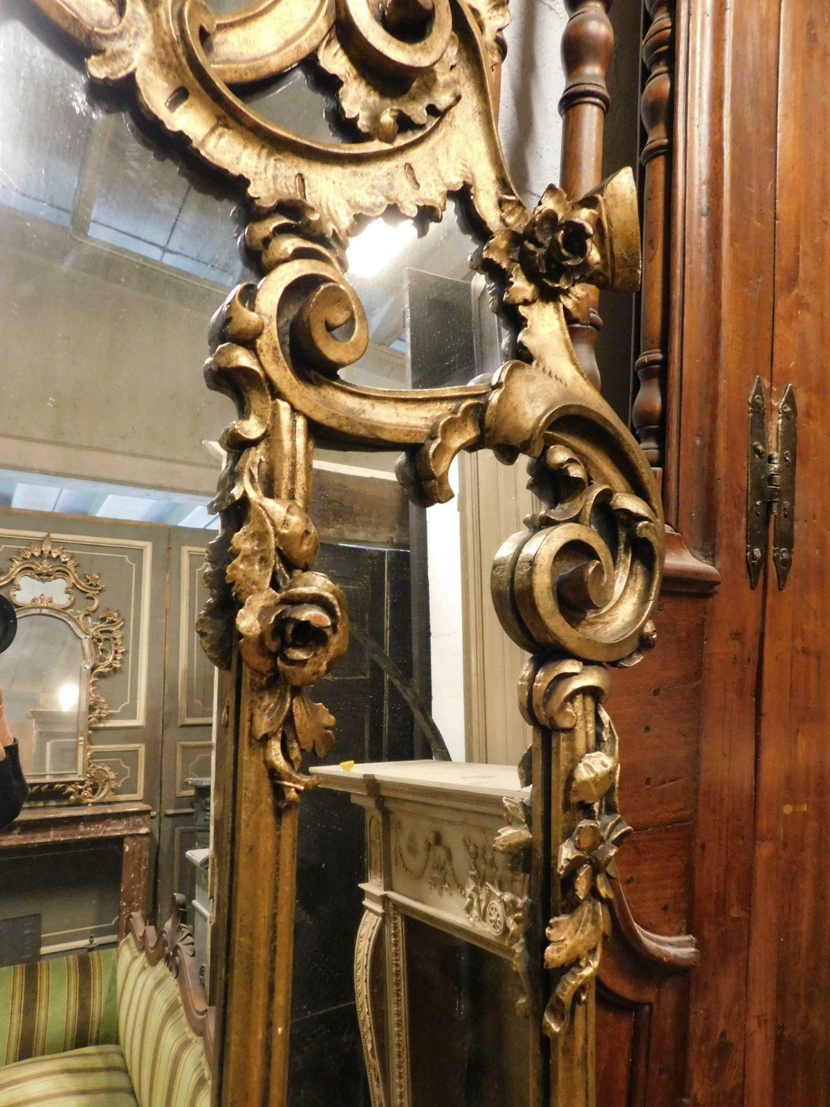 Vintage Chest Of Drawers With Mirror, Gilded With Painted Chinoiserie, Italy photo for sale