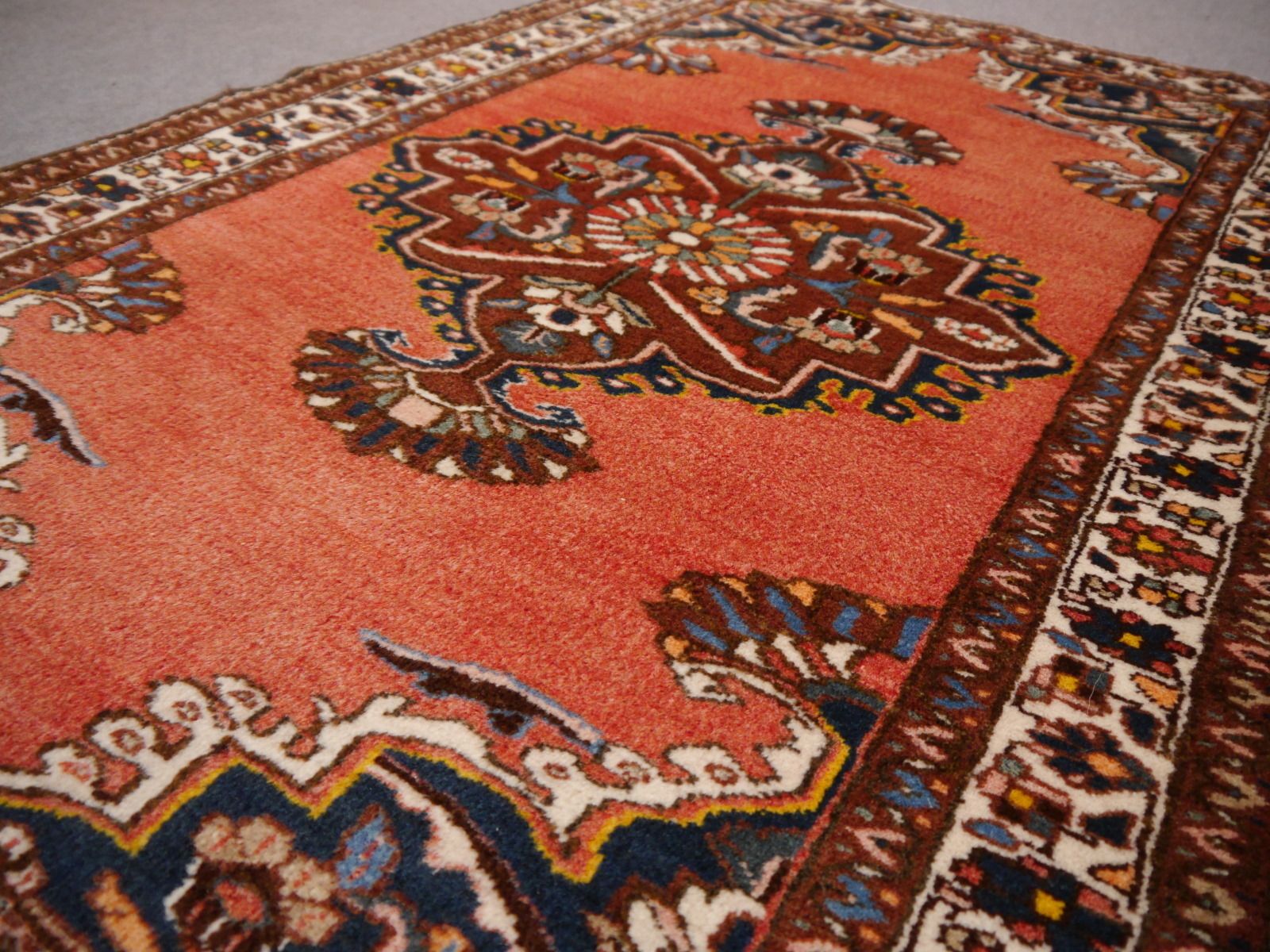 Vintage Tafresh Rug Hand Knotted Wool 5 X 3.5 Ft 150 X 104 Cm photo furniture