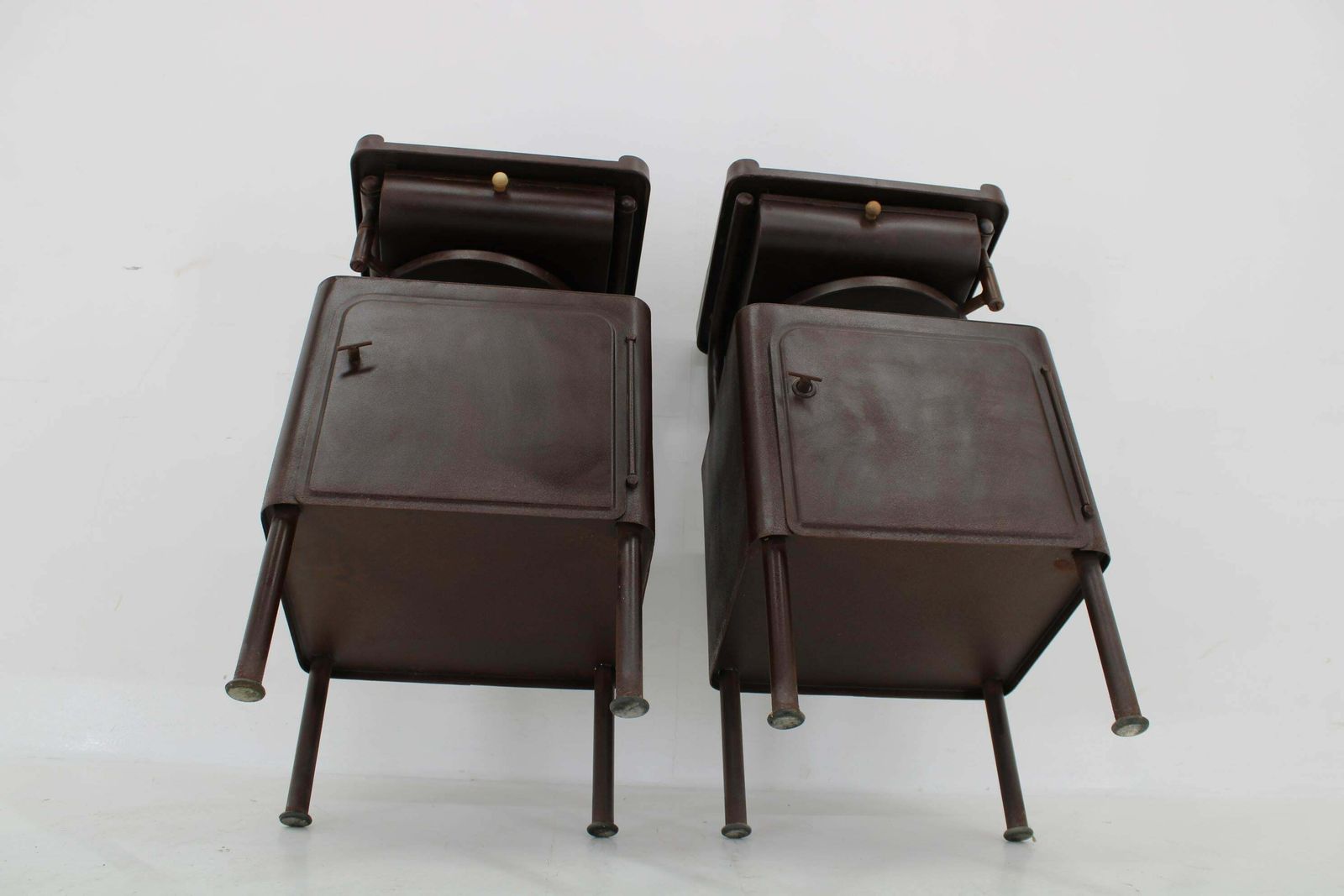 photo vintage 1940s Pair Of Industrial Nightstands With Pull Out Table, Czechoslovakia