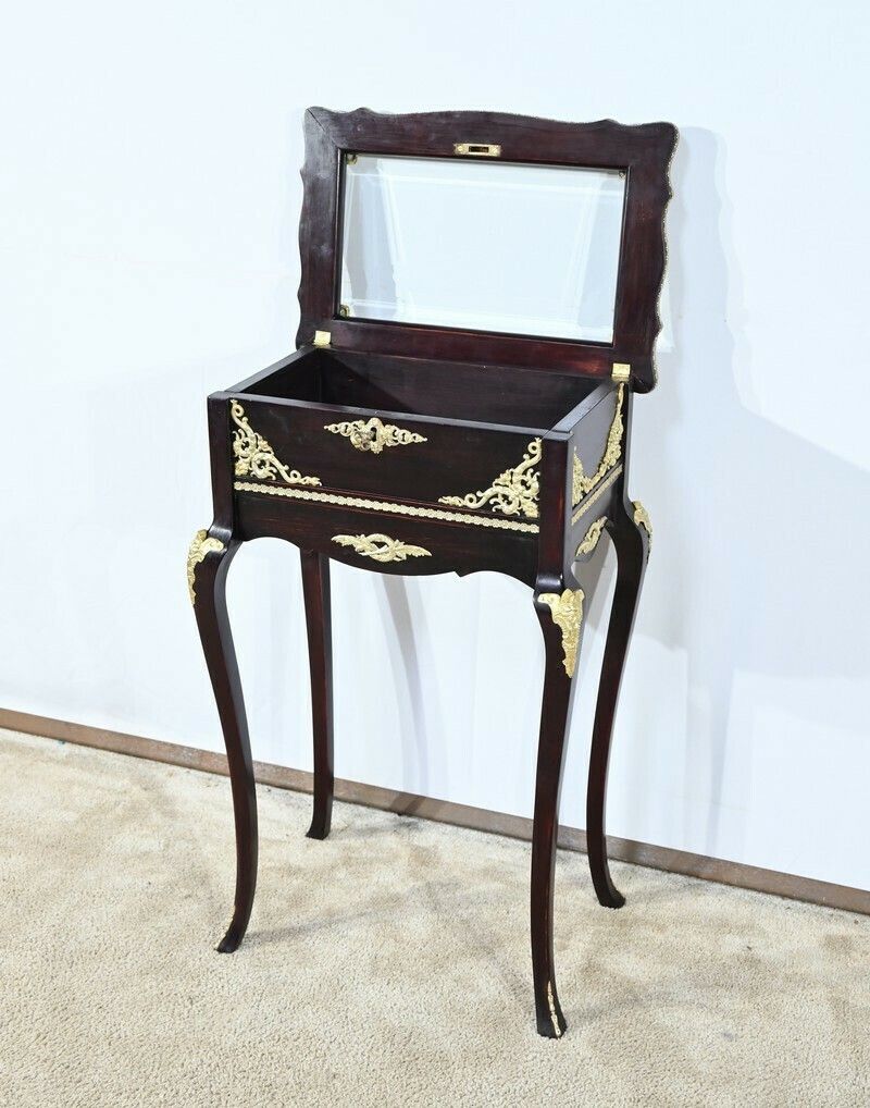 Middle Display Table In Stained Mahogany, Louis XV Style, Napoleon III Period – Mid 19th Century photo for sale
