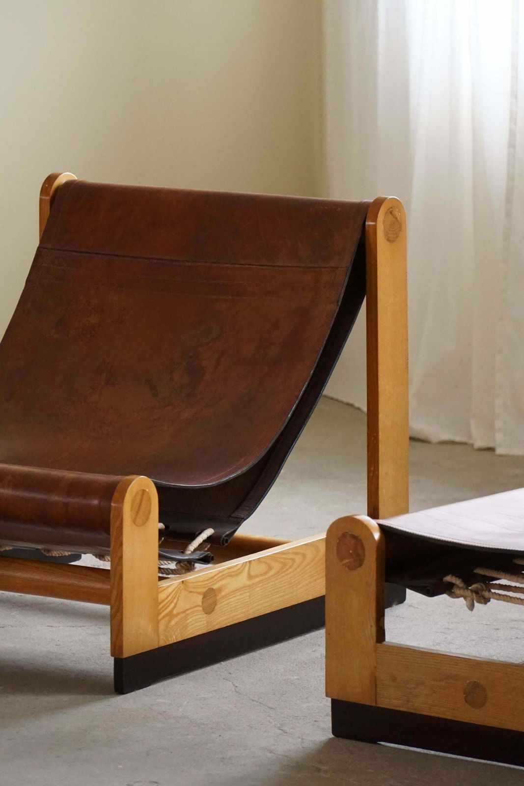 Francesco Lucianetti, Lounge Chairs In Leather & Elm, Italian Modern, 1960s photo for sale