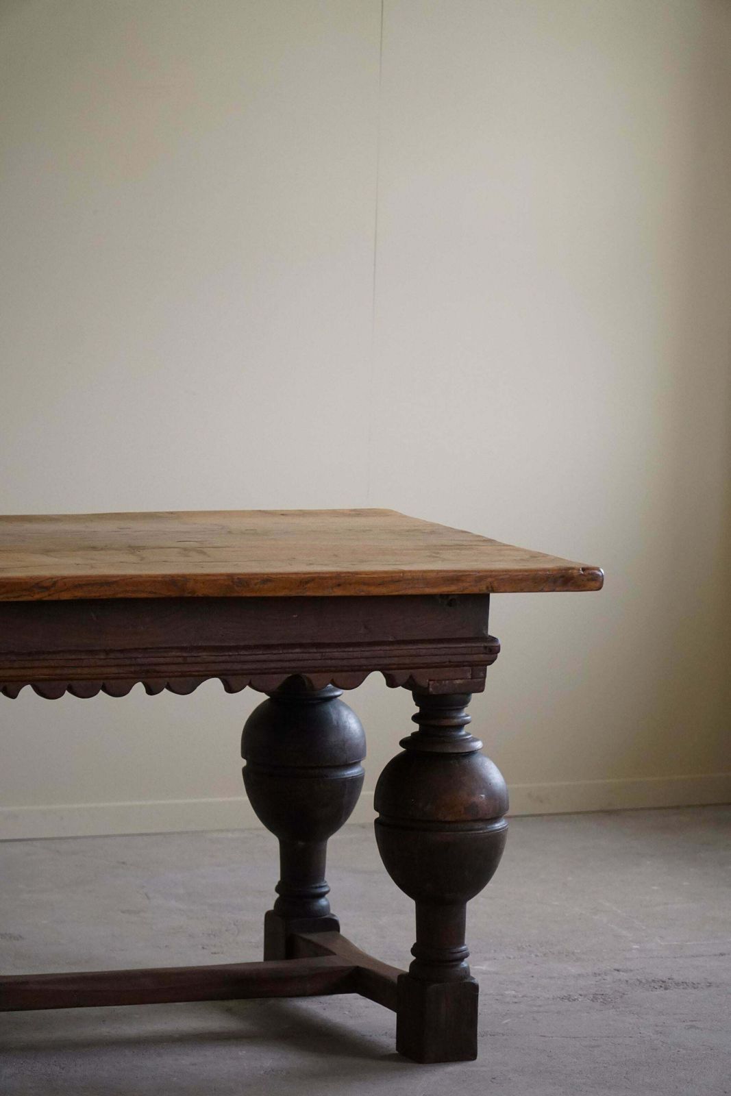 photo furniture 19th Century Antique Baroque Dining / Desk Table In Oak, Danish Cabinetmaker