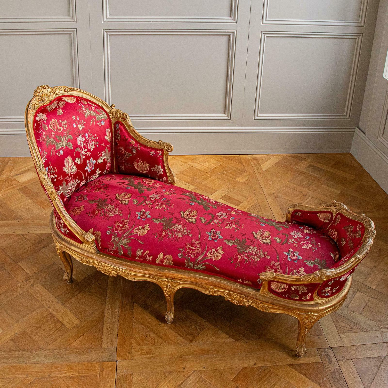 Circa 1880 Italian Giltwood Lxv Style Chaise Longue photo Furniture