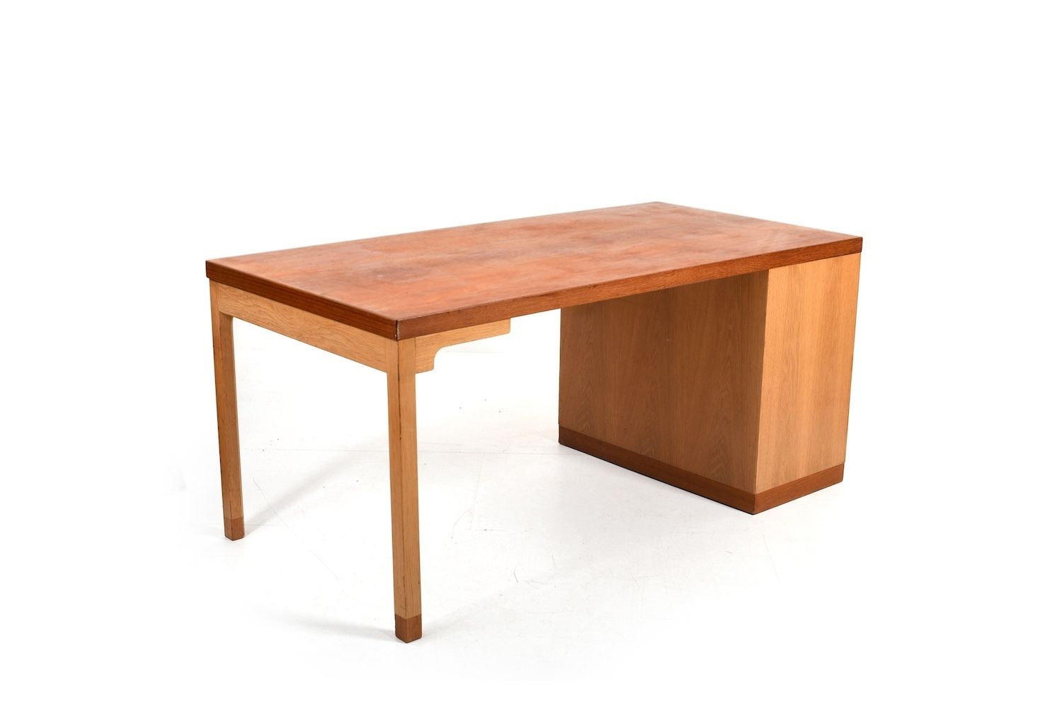 Early Desk By Ejnar Larsen & Aksel Bender Madsen photo vintage