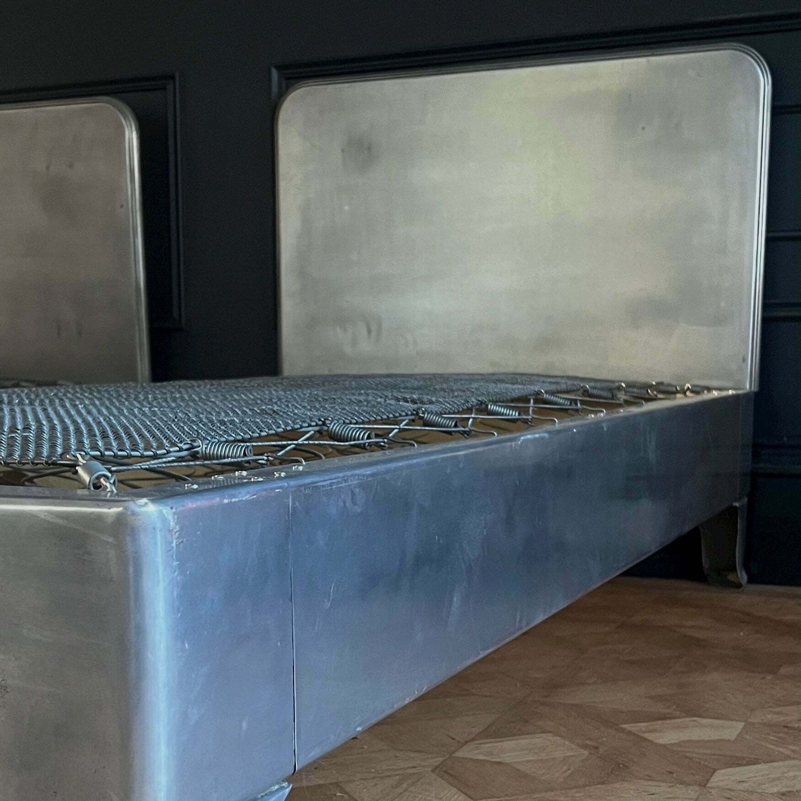 Vintage Industrial Floton Polished Aluminium Beds photo vinterior