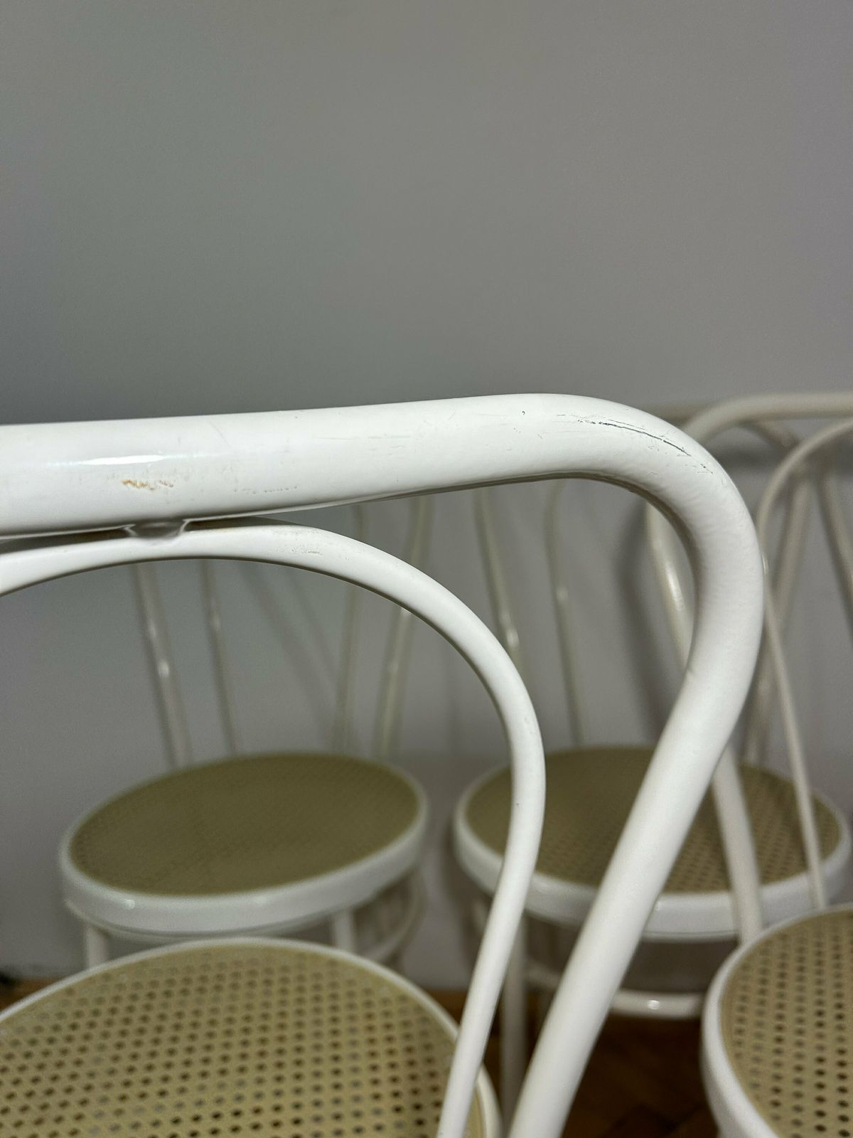 1 Of4 Retro White Metal Cafe Chairs Plastic Seat Cafe Set 1980s / Pop Art Thonet Style / 80s /Coffee Chairs/Bistro Chair photo Furniture