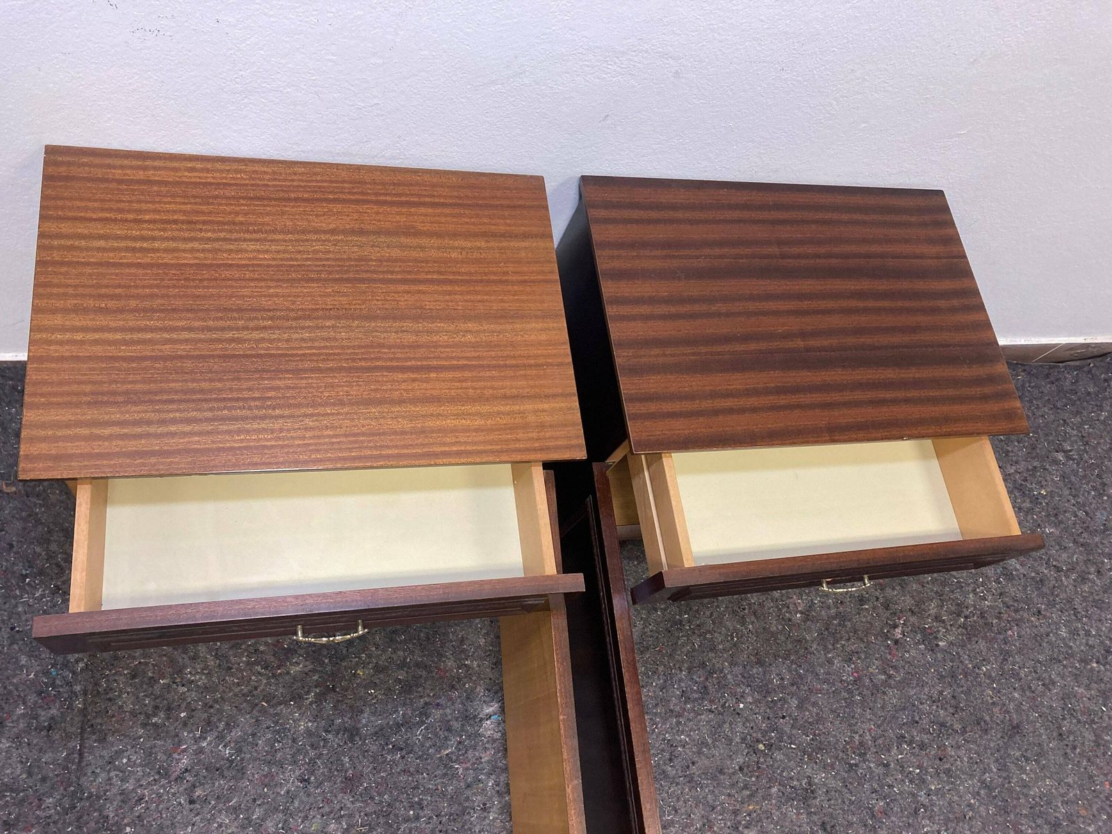 Nightstand / Mid Century / Retro Bedside Table/ Storage Table / Wooden Nightstand/ 60s / Yugoslavia / Vintage Furniture , Minimalist photo 642.0