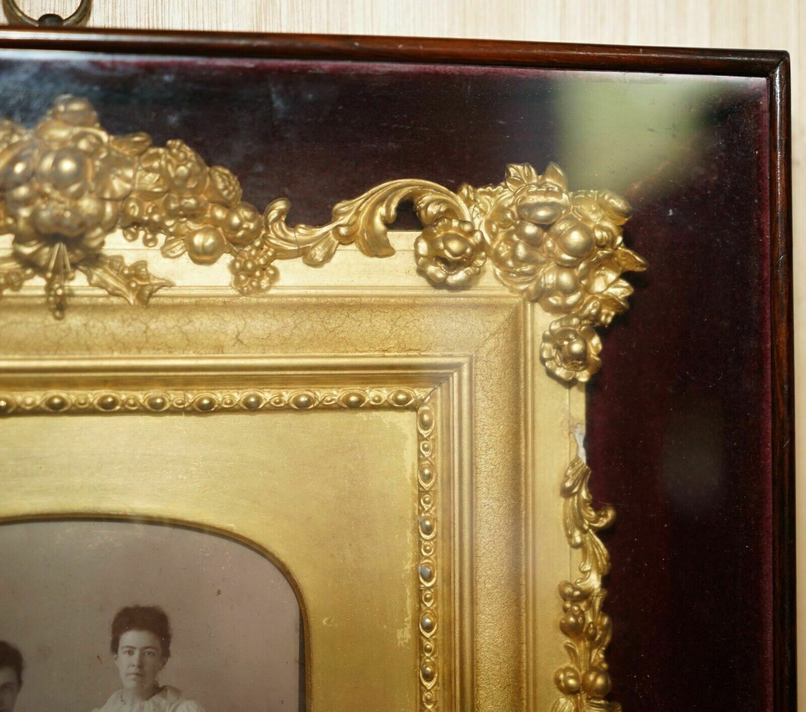 1495.0 Antique Victorian Violinists Photo & Period Frame Cased Inside Display Case photo