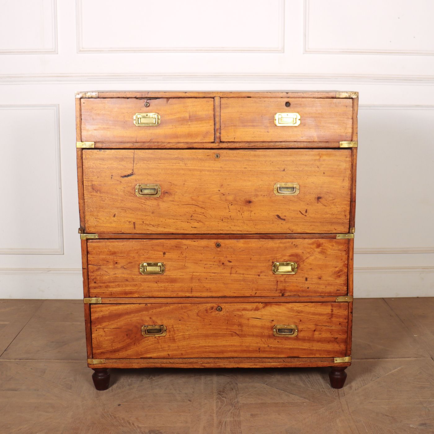 English Military Campaign Chest