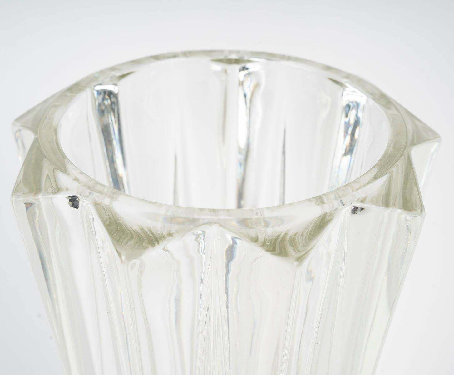1950's Moulded Glass Vase., 1950s photo vinterior
