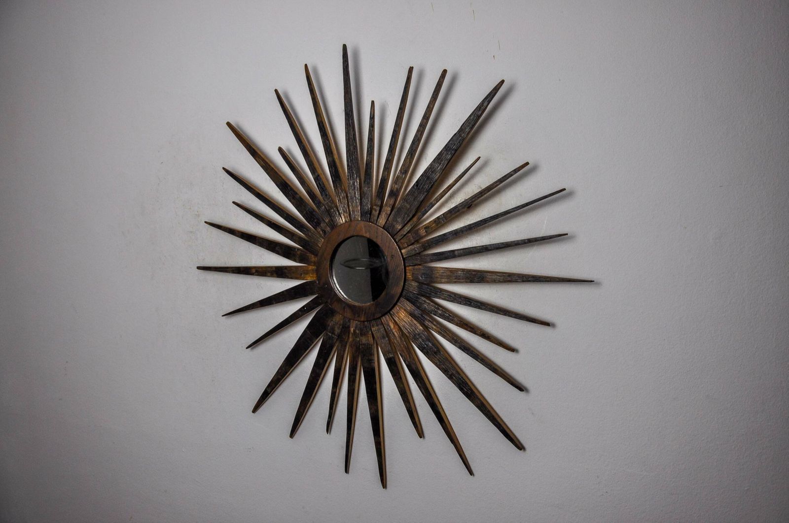 Xl Wooden Sun Mirror, France, 1960, 80 Cm photo vinterior
