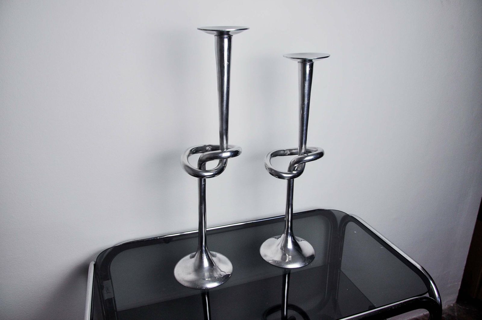 Pair Of Xl Knotted Candlesticks In Aluminum, Italy, 1980 photo 1059.0