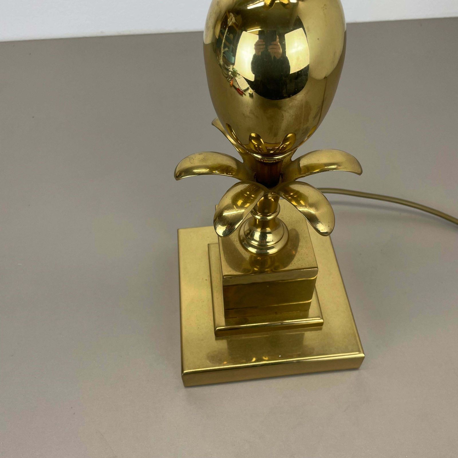 photo vintage Large 82cm Brass "Pineapple" Table Light In Maison Charles Style, France 1970s
