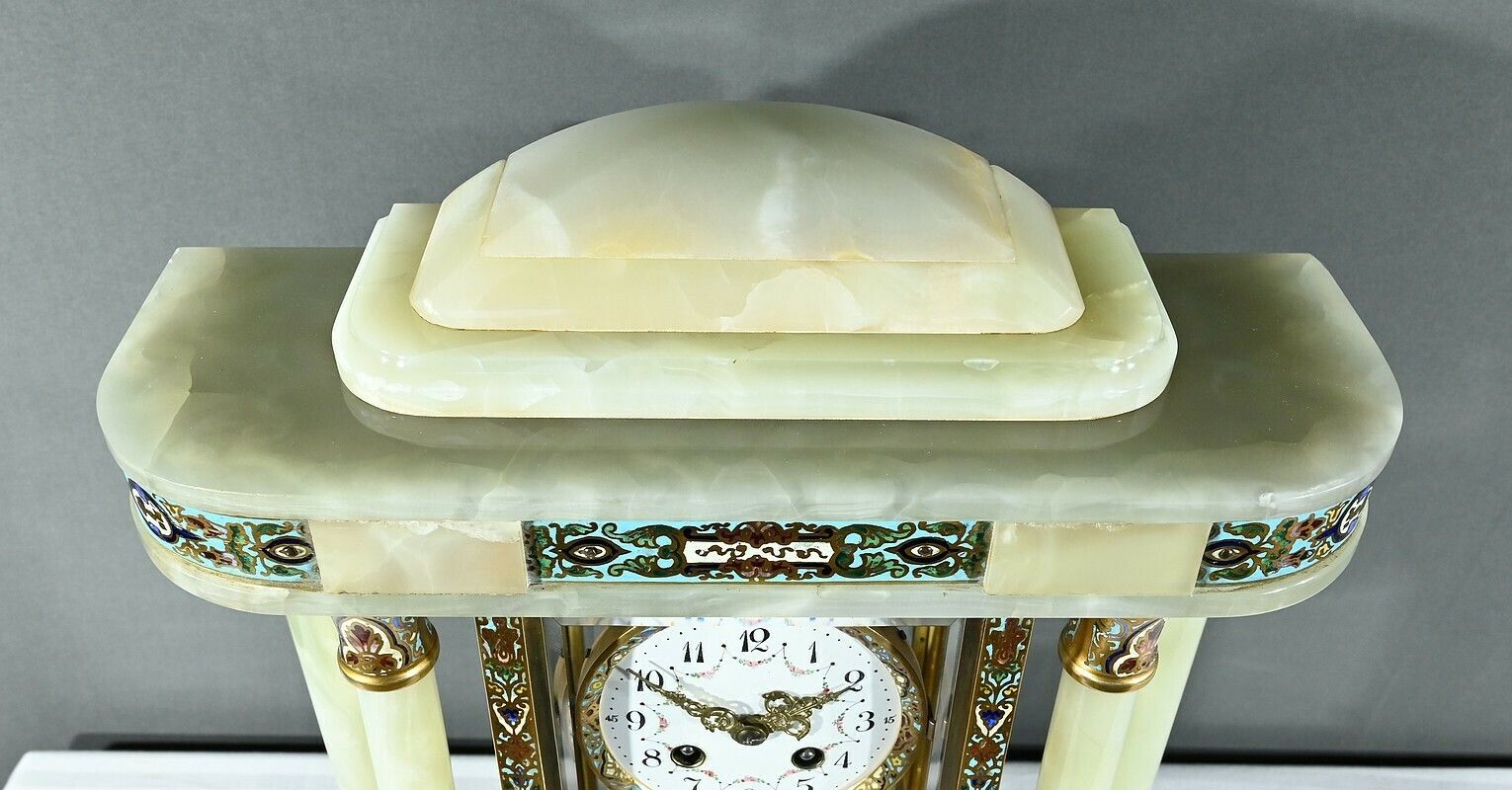 Onyx And Enamel Column Clock, Napoleon III – Mid 19th Century photo Home Decor