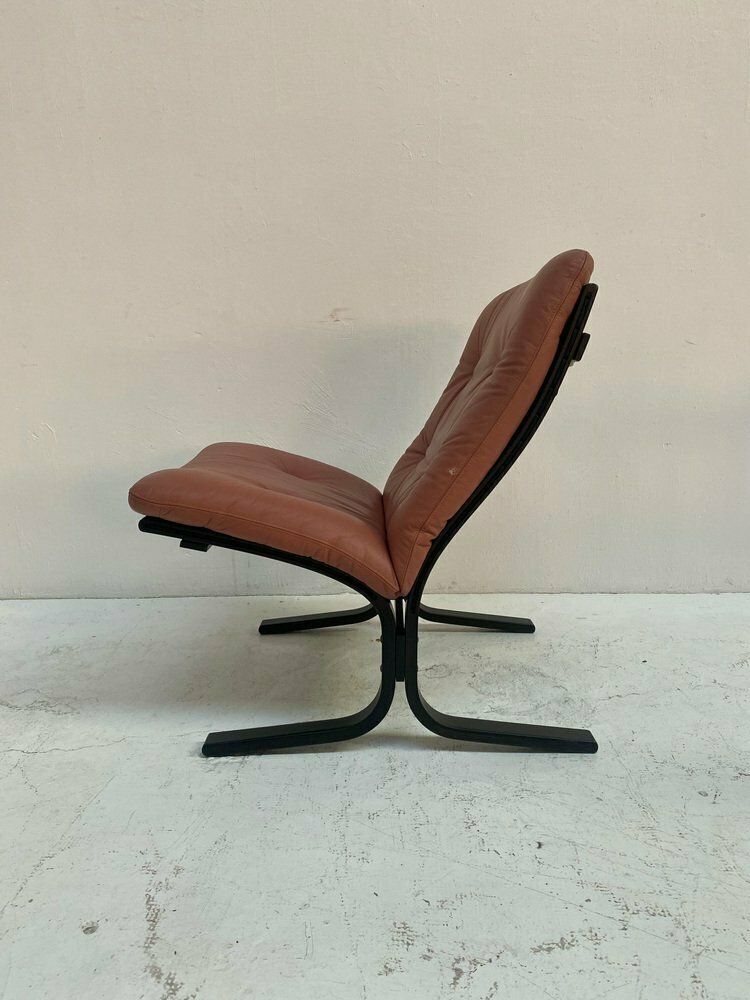 Siesta Easy Chair In Pink Leather By Ingmar Relling For Westnofa, Norway, 1960s photo furniture
