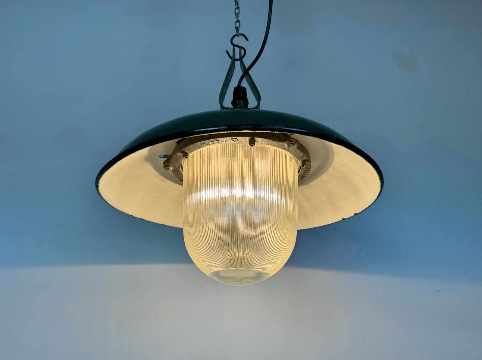 239.0 Industrial Green Enamel Factory Pendant Lamp In Cast Iron, 1960s photo