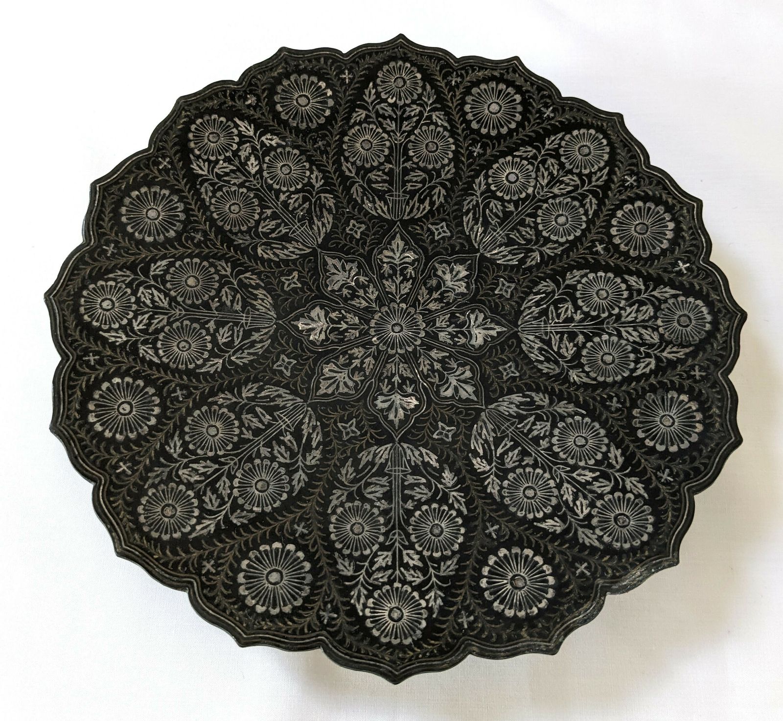 Antique Indian Deccan Bidriware Plate With Intricate Silver Inlay photo for sale