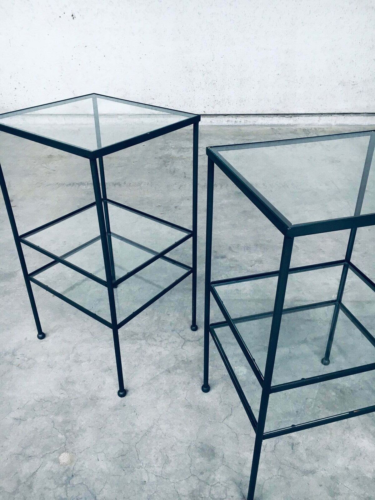 photo vinterior Minimalistisch Design Drielaags Bijzettafelset, België, Ca. Jaren 1960