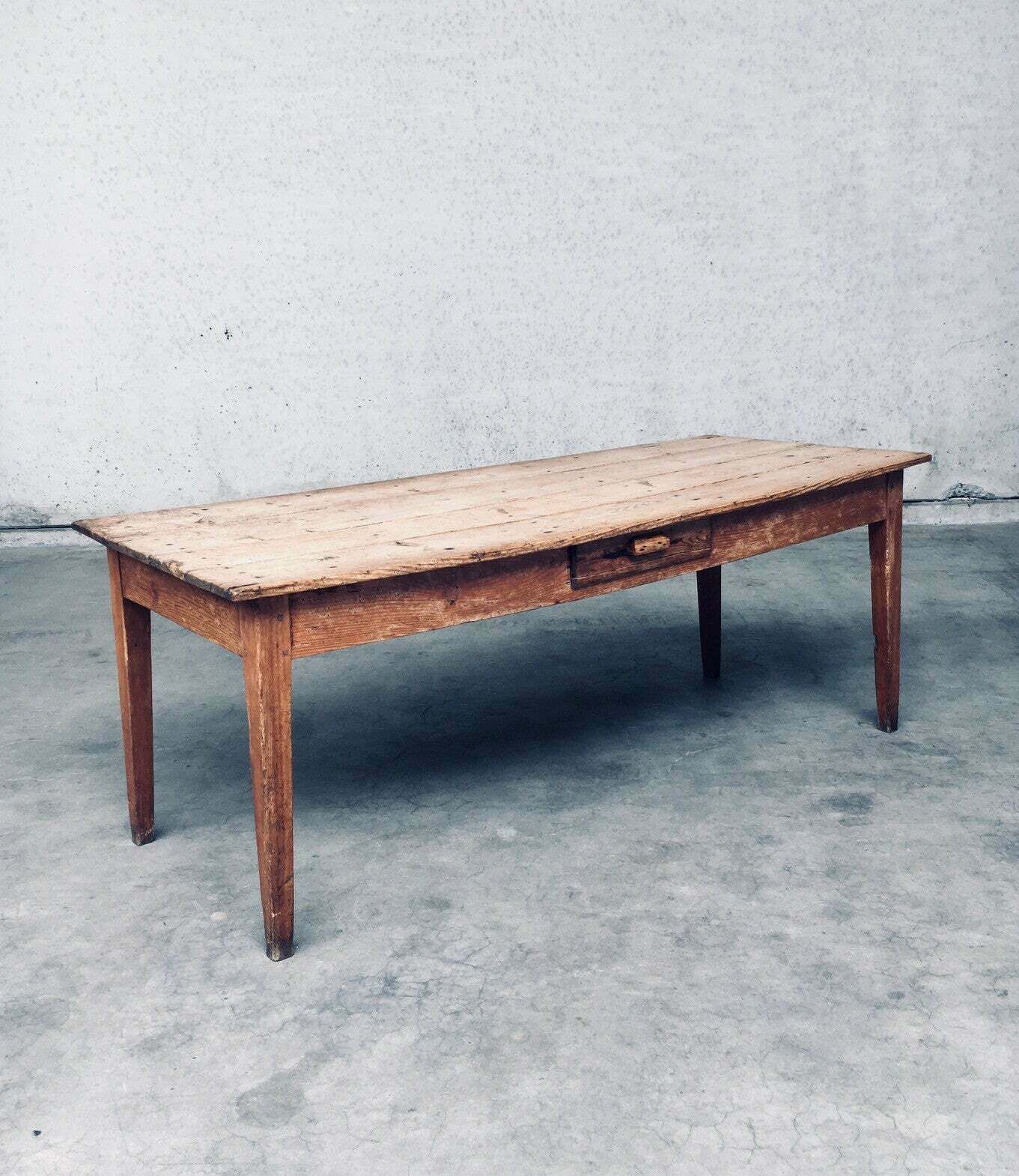 Franse Country Design Grenen Eettafel Met Lade, Frankrijk Ca. Jaren 1930 photo furniture