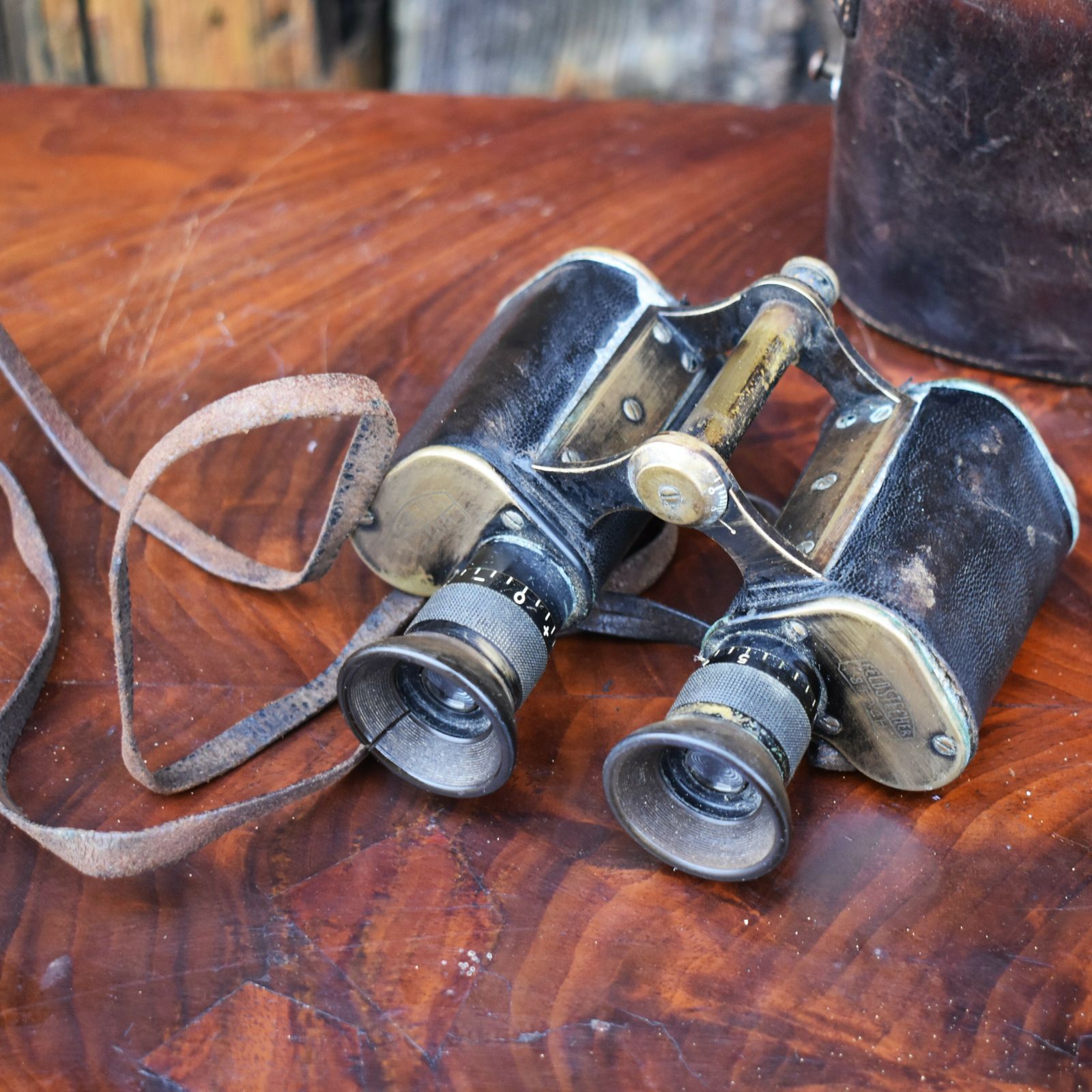 Antique Mary Jaffray Hartsfield House Betchworth Surrey Carl Zeiss Binoculars photo vinterior