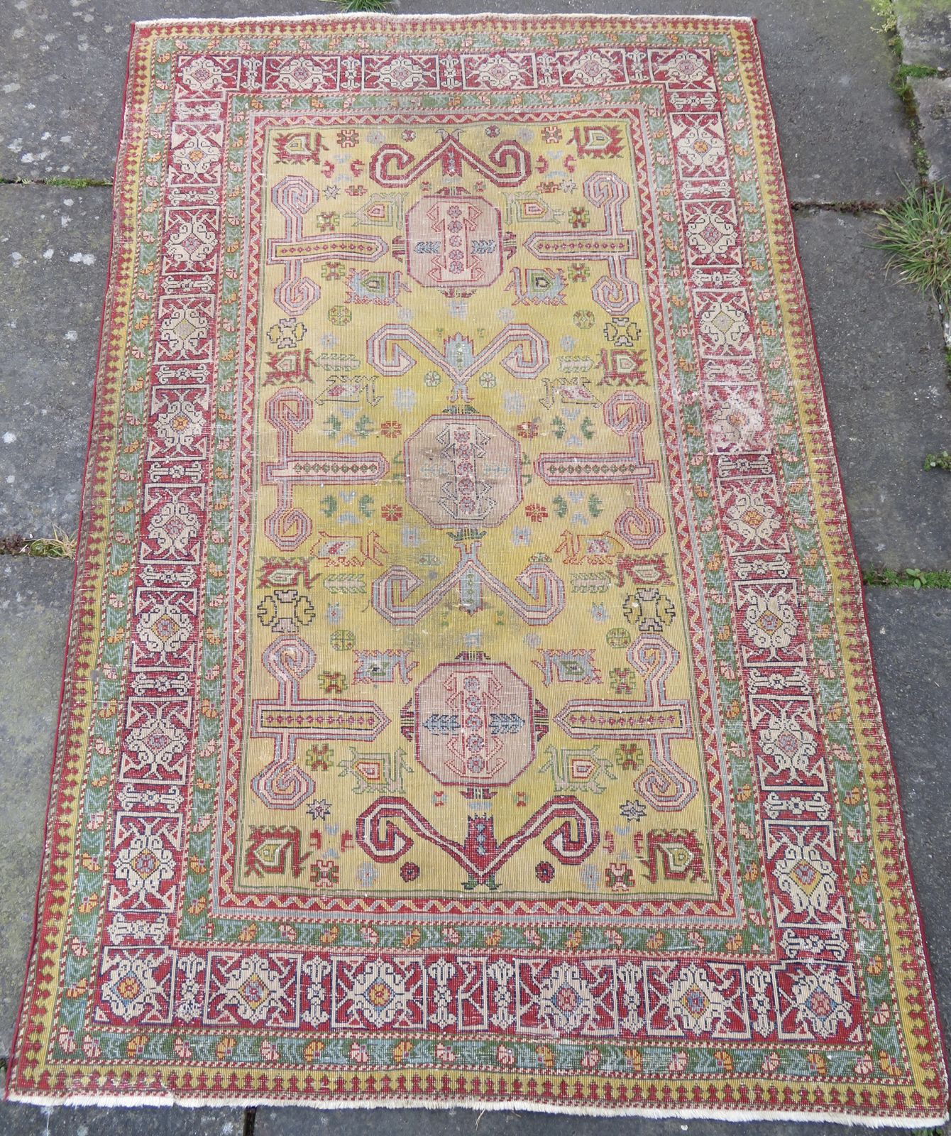 photo vinterior Distressed Yellow Ground Antique Caucasian Erivan Armenian Perepedil Rug. 162cm X 105cm.