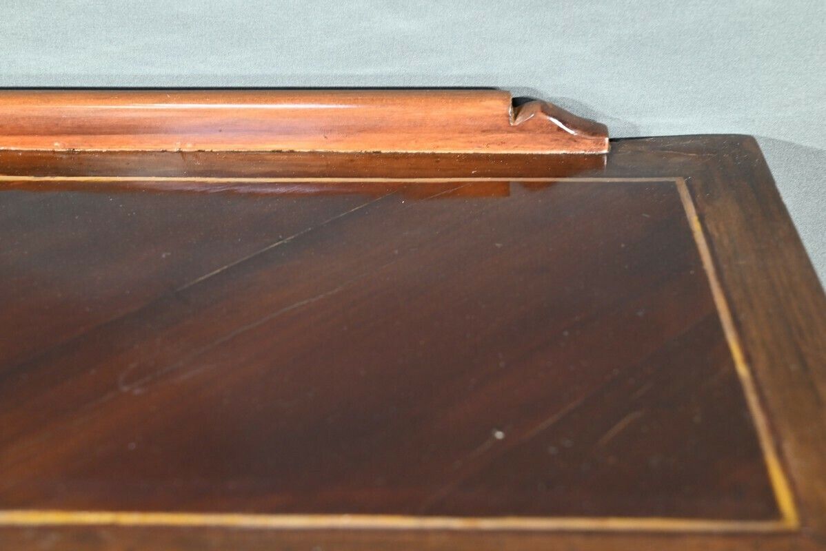 Desk In Plum And Walnut, Louis XV Period   18th Century photo 4880.0