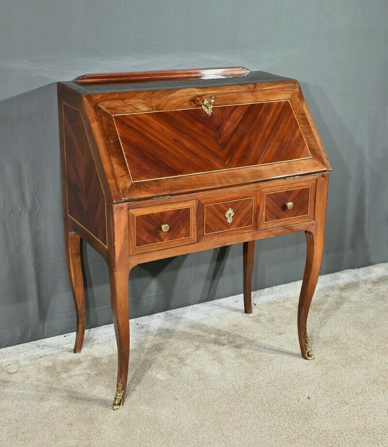 Desk In Plum And Walnut, Louis XV Period   18th Century photo buy