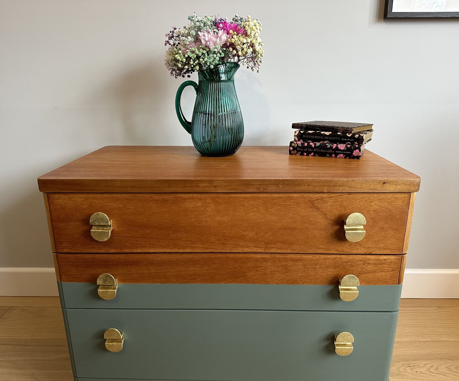 Stag Cantata 3 Drawer Dresser / Chest Of Drawers Professionally Refinished photo vintage