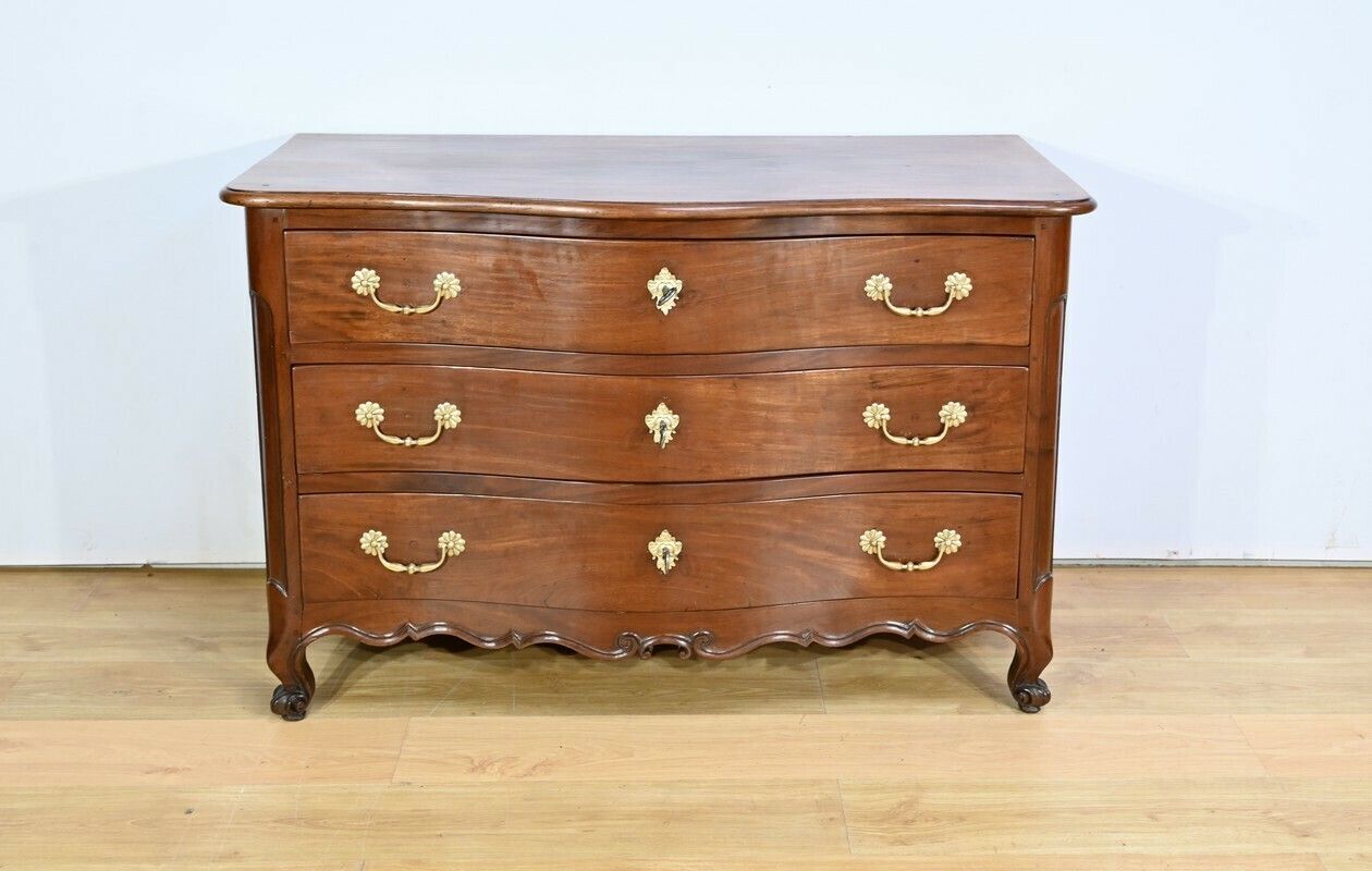 Nantaise Port Commode In Cuban Mahogany – 2nd Part 18th Century