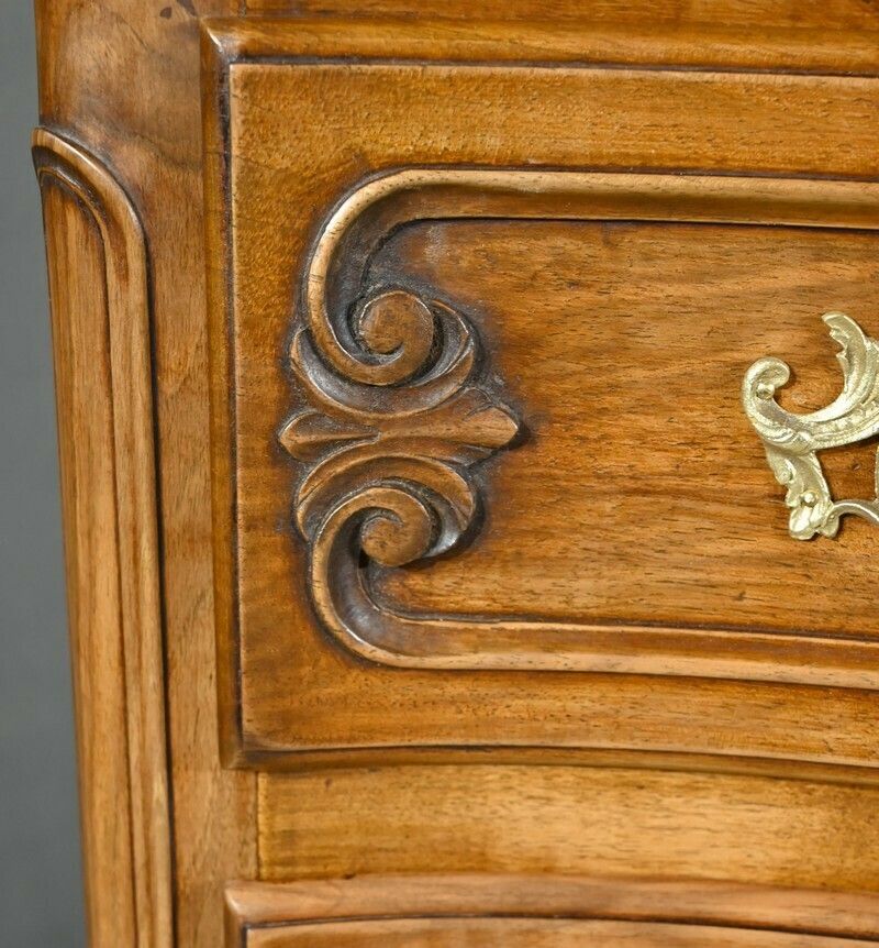 Furniture Walnut Sauté Crossbow Commode, Louis XV Style, Early 20th Century photo