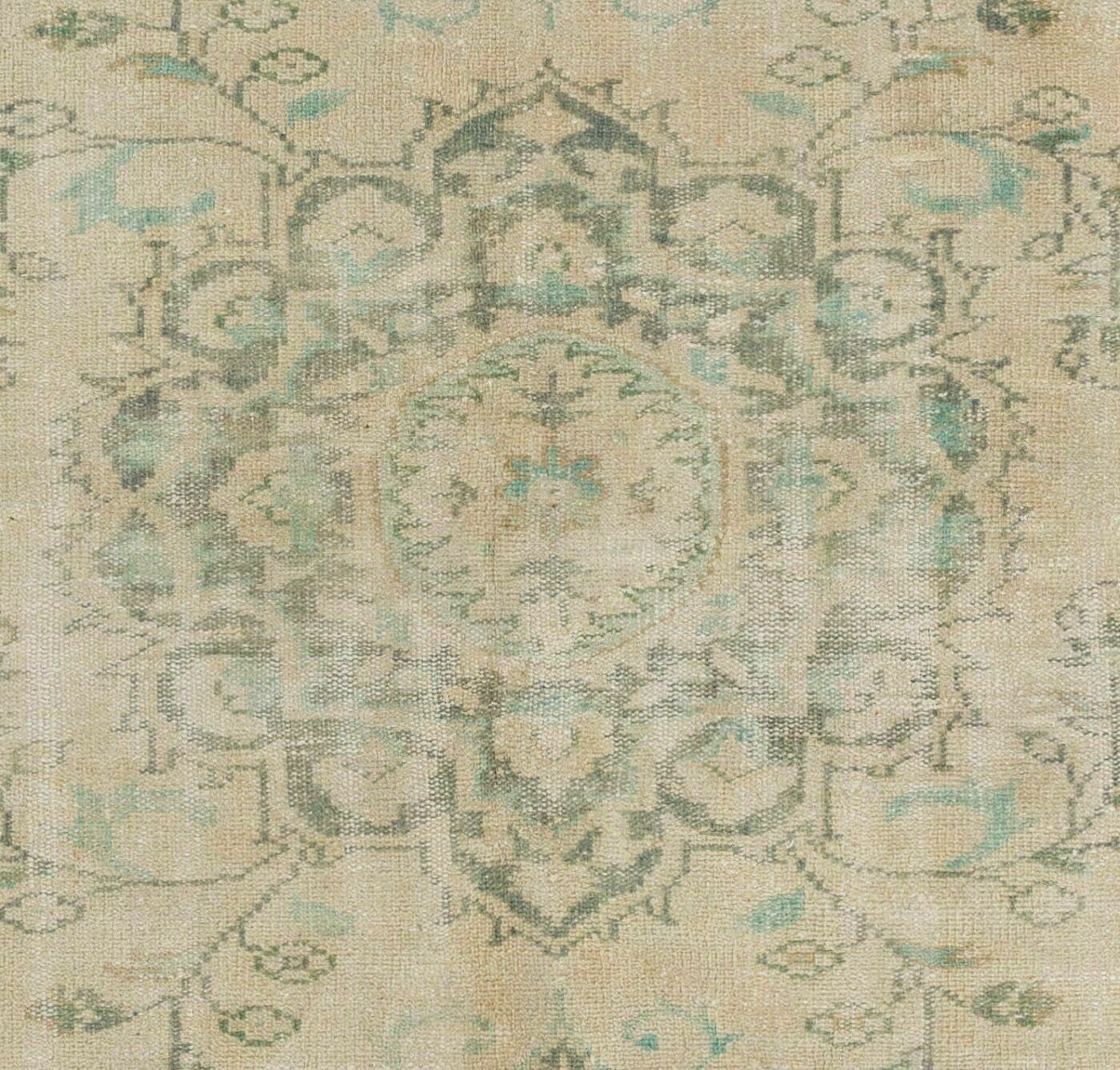 6.2x9 Ft Fine Hand Knotted Area Rug With Medallion Design In Neutral Tones photo Textiles