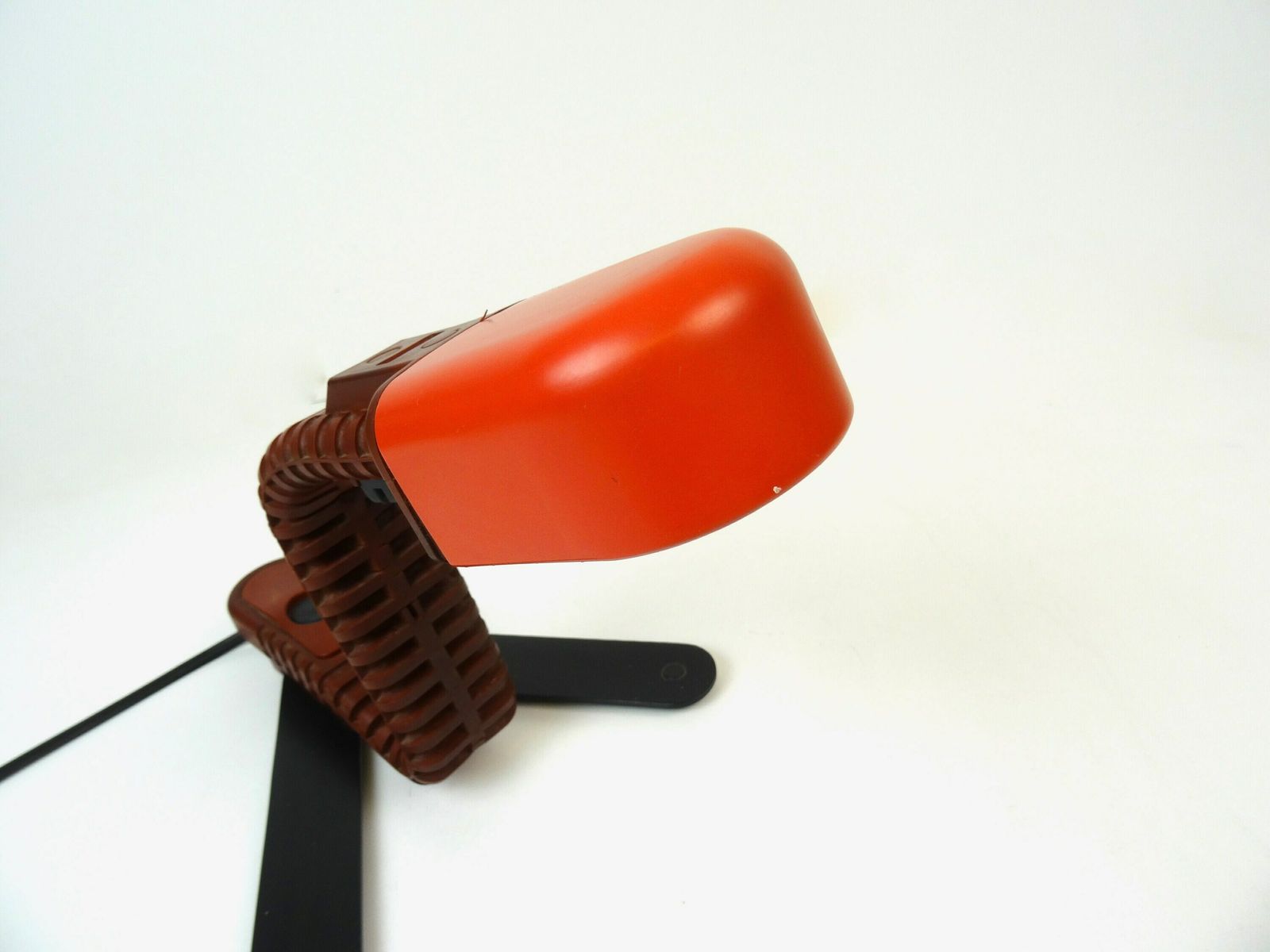 Rare Mid Century Red Cobra Desk Lamp By Masayuki Kurokawa For Yamagiwa photo furniture