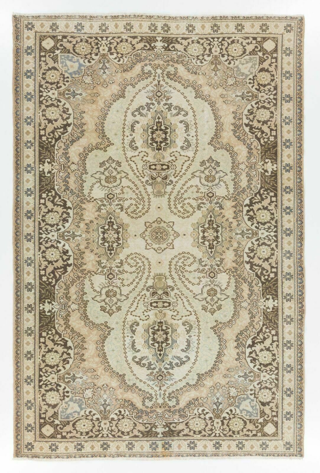 6.5x9.8 Ft Authentic Vintage Handmade Turkish Area Rug With Floral Design