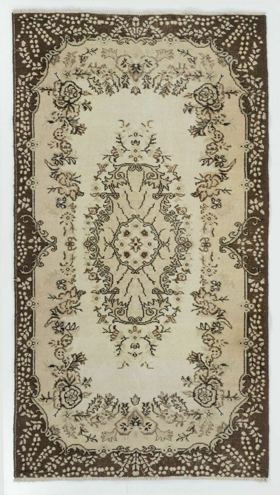 4x7 Ft Hand Knotted Vintage Anatolian Area Rug With Medallion Design