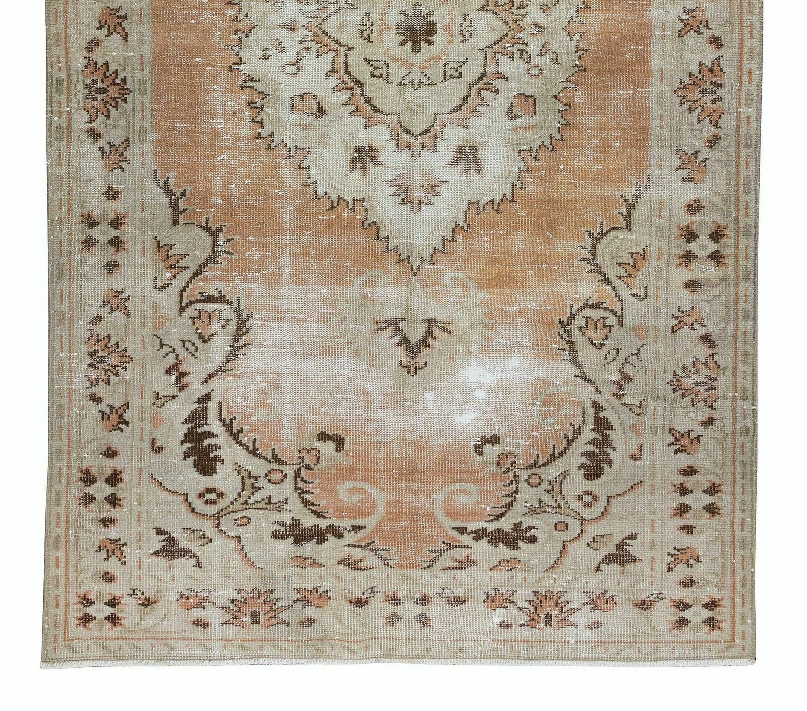 5x9.3 Ft Mid Century Handmade Turkish Wool Area Rug With Medallion Design photo 512.0