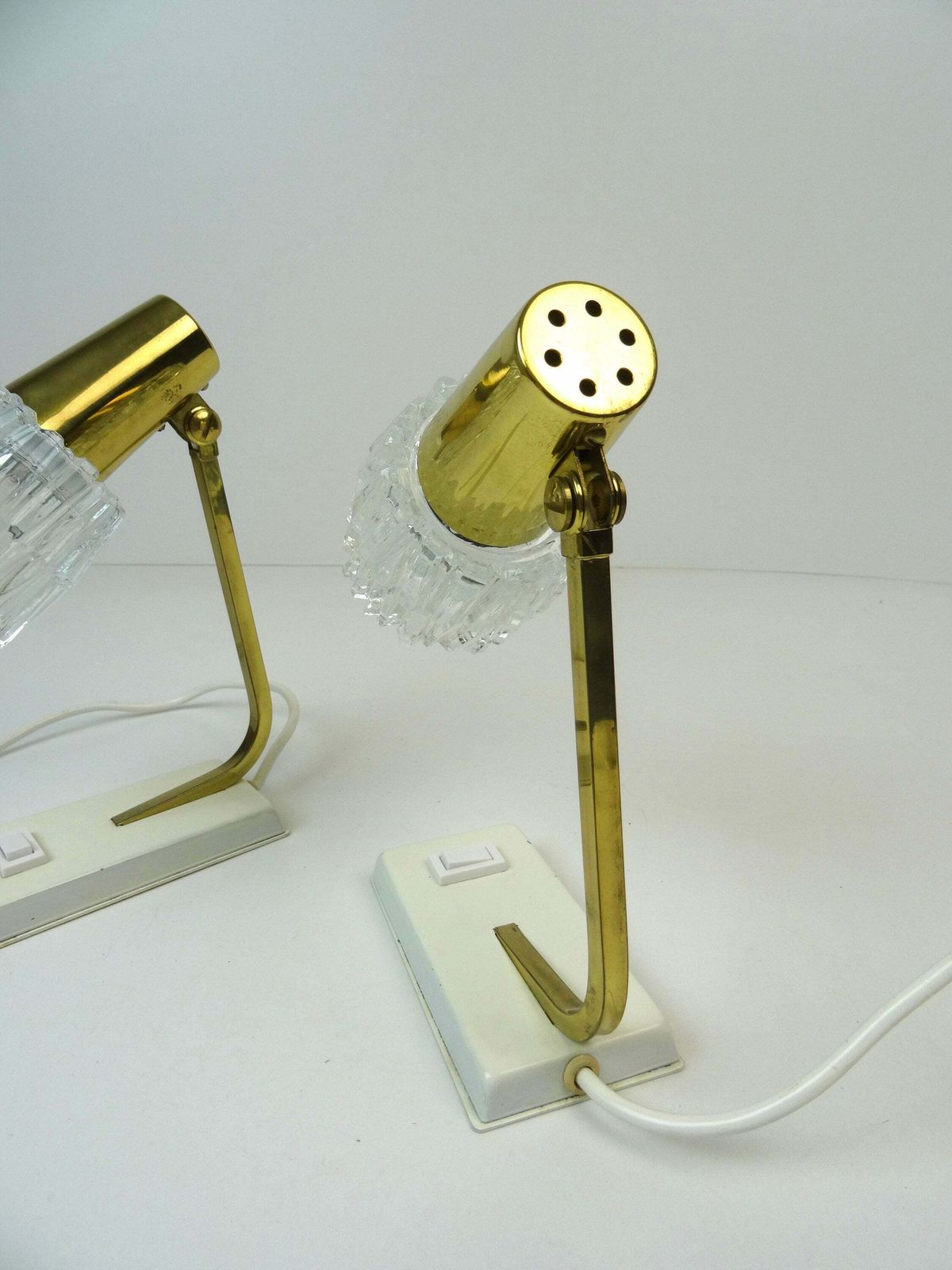 Rare Mid Century Brass & Ice Glass Hollywood Regency Pair Bedside Desk Lamps photo 594.0