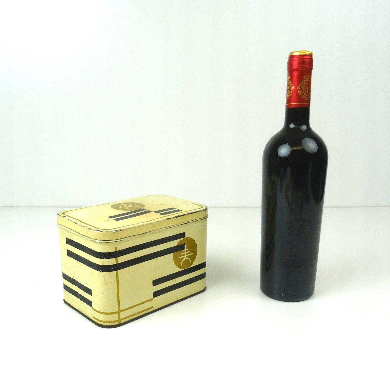 Zeldzame Bauhaus Suprematism Art Deco Blikken Doos photo vinterior