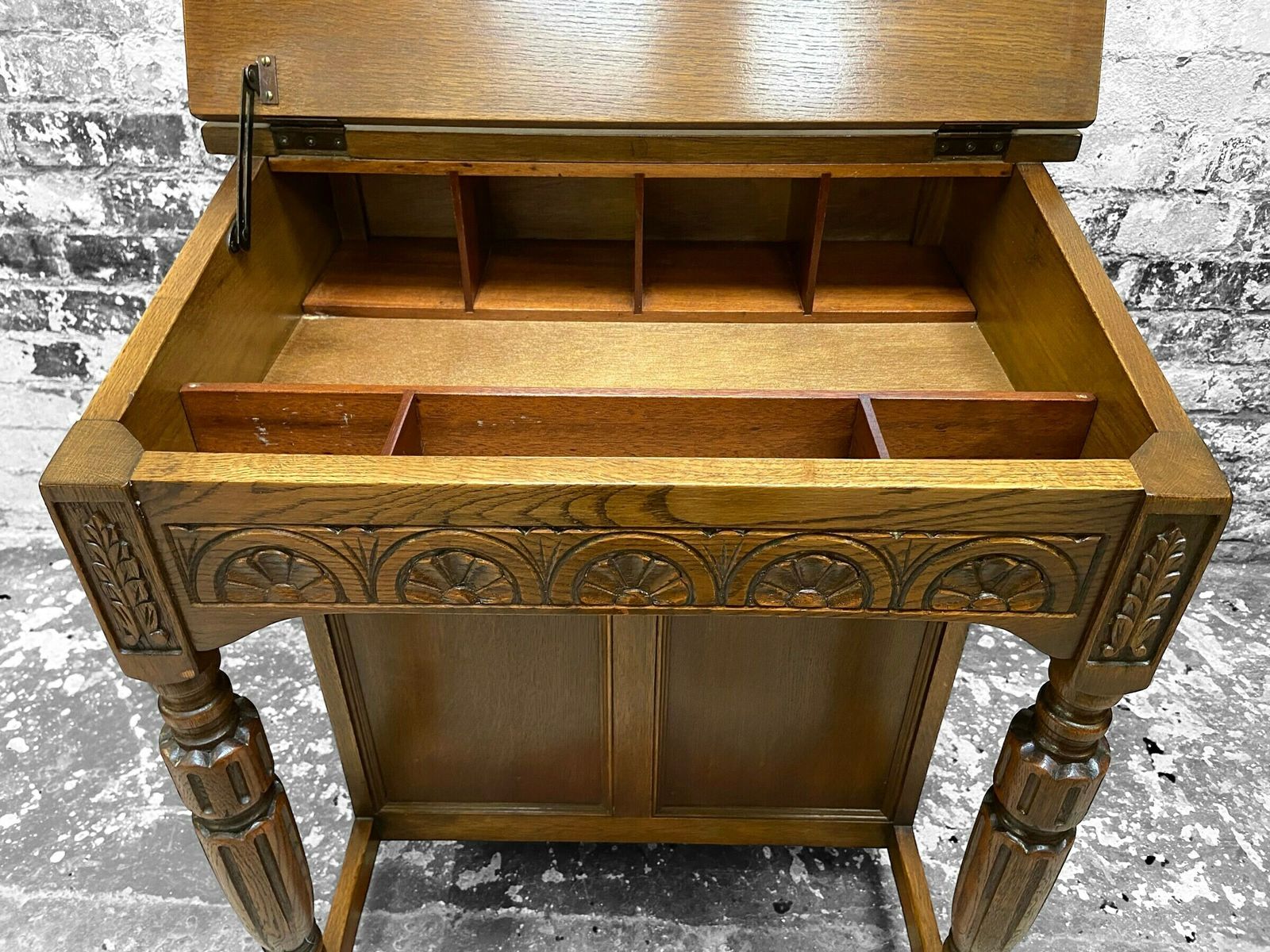 Vintage Jaycee Furniture Oak Davenport Writing Desk C1970 photo vinterior