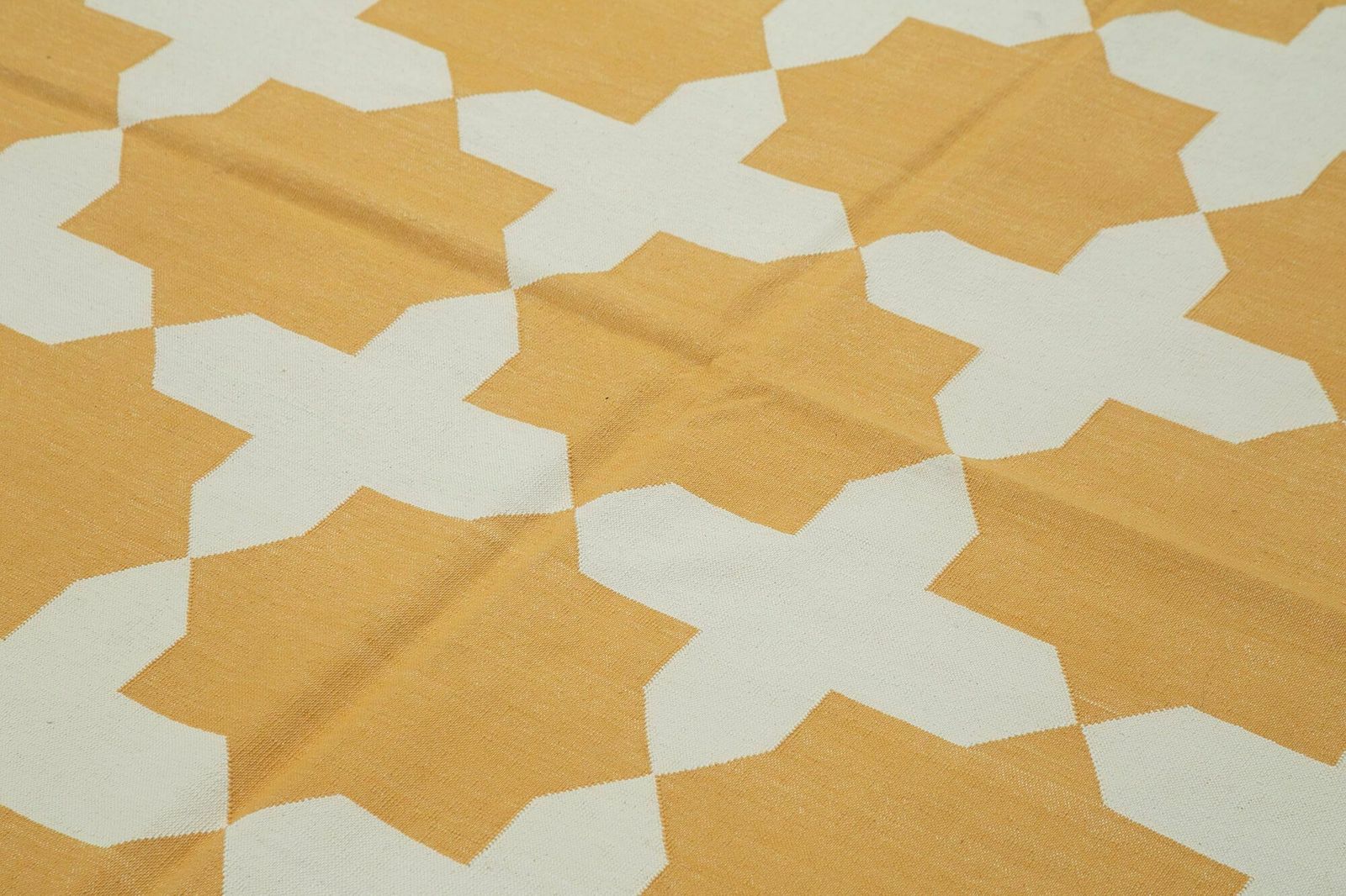 6x9 Yellow Dhurrie Rug, Oriental photo 961.0