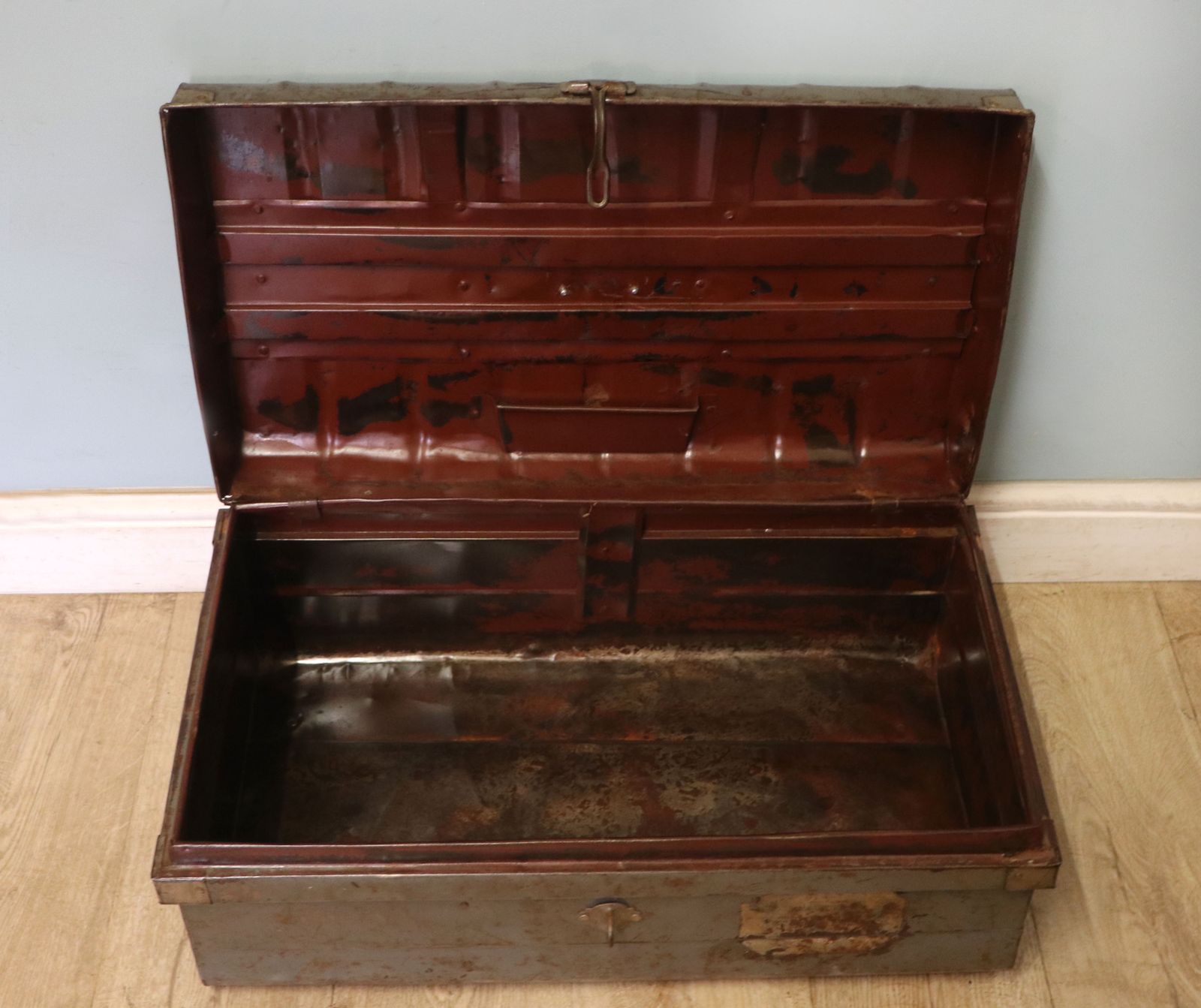 A Lovely Vintage Metal Trunk Which Has Been Later Hand Sign Written With The Harley Davidson Emblem. photo buy