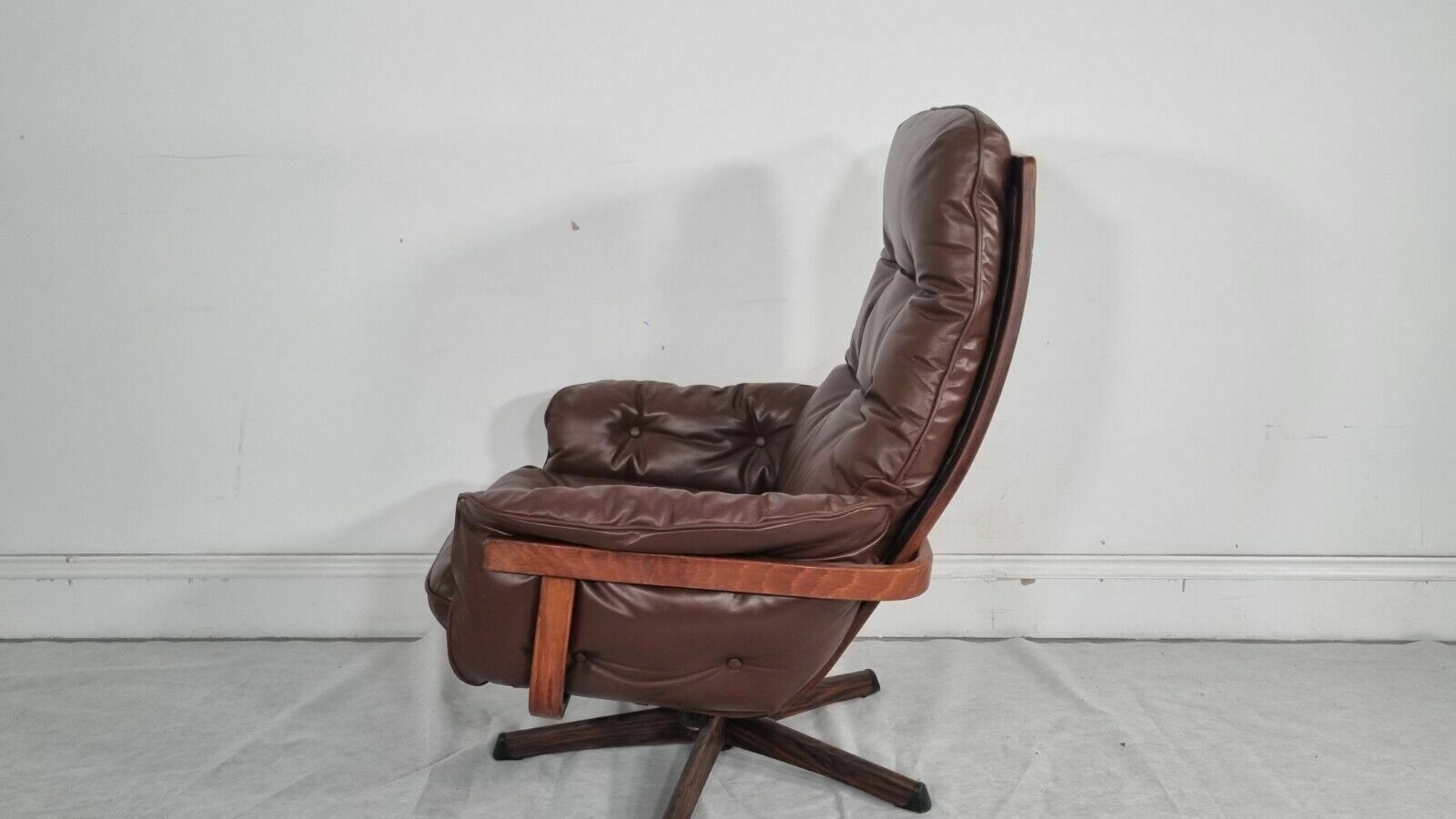Vintage Gote Mobler Nassjo Armchair In Brown Leather photo for sale