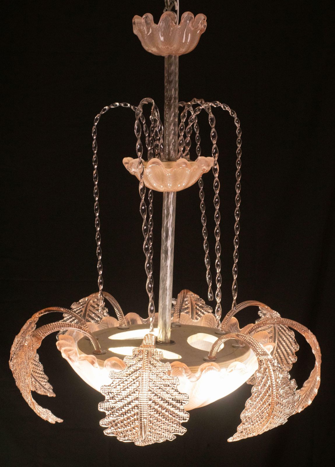 photo furniture Pink Art Decò Barovier E Toso "Fountain" Pendant Light, Murano Glass, 1940s